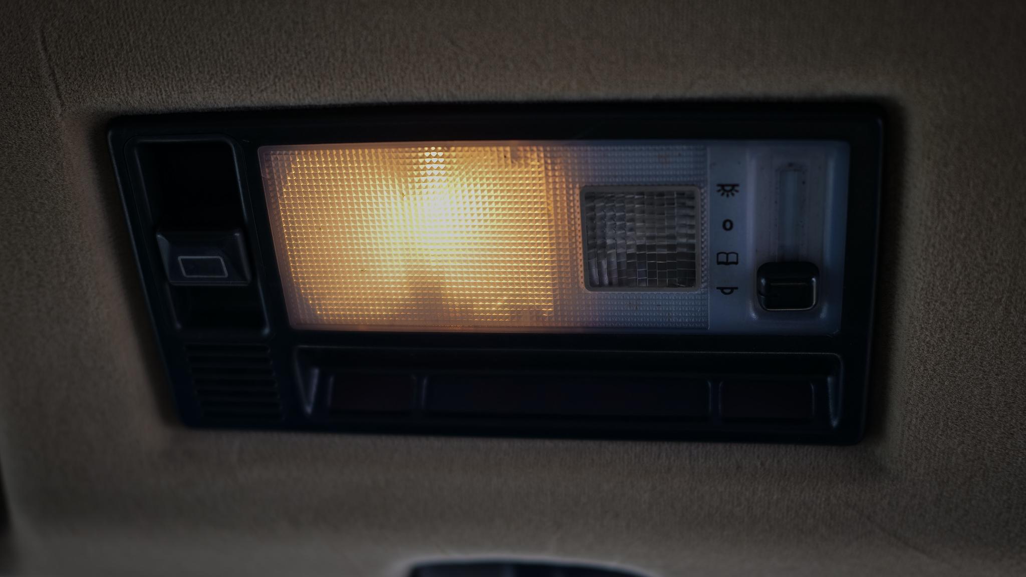 Innenraumfoto von 1991 Mercedes-Benz G 230