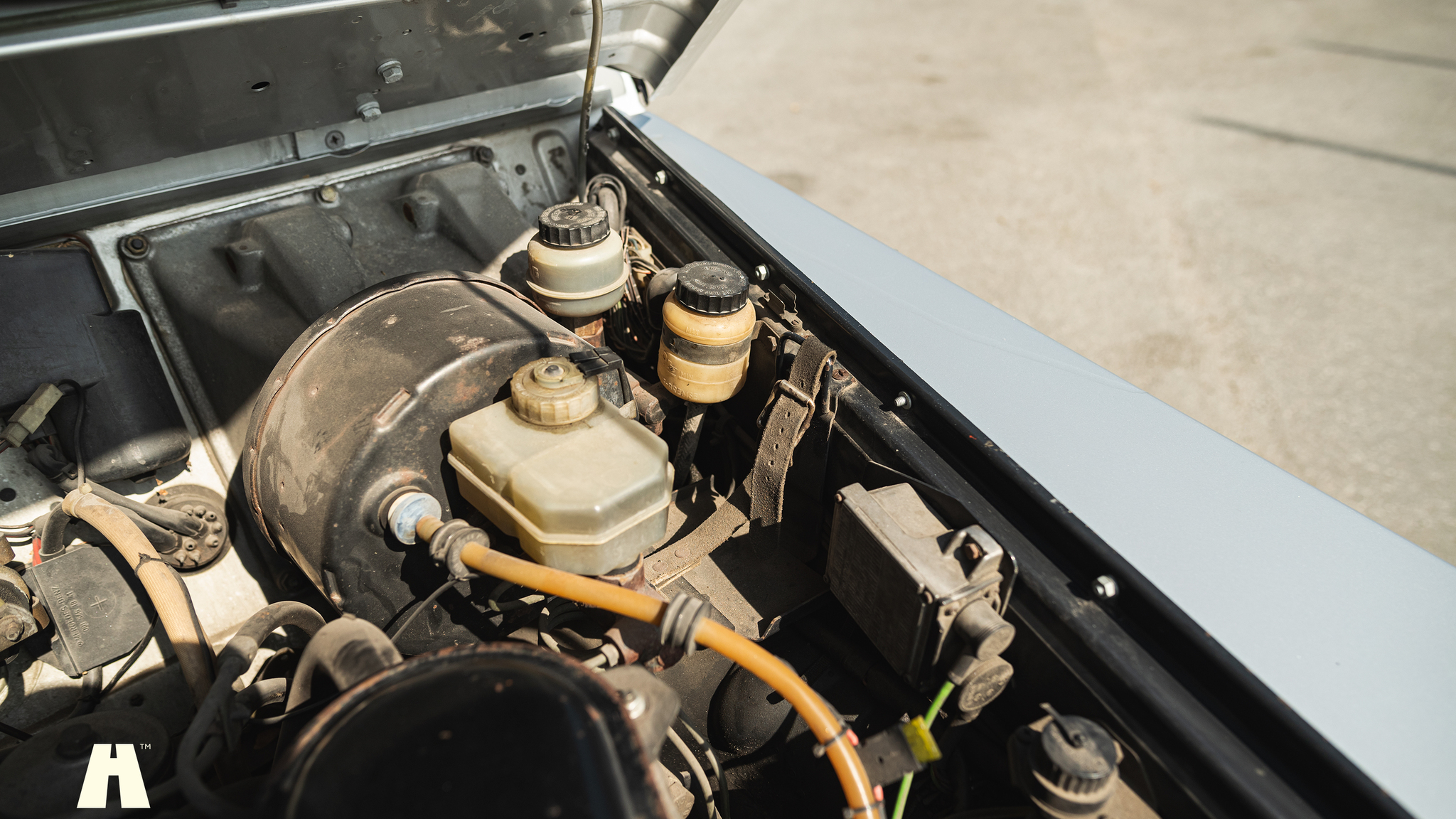 Image of 1985 Mercedes 230GE Cabrio mechanics