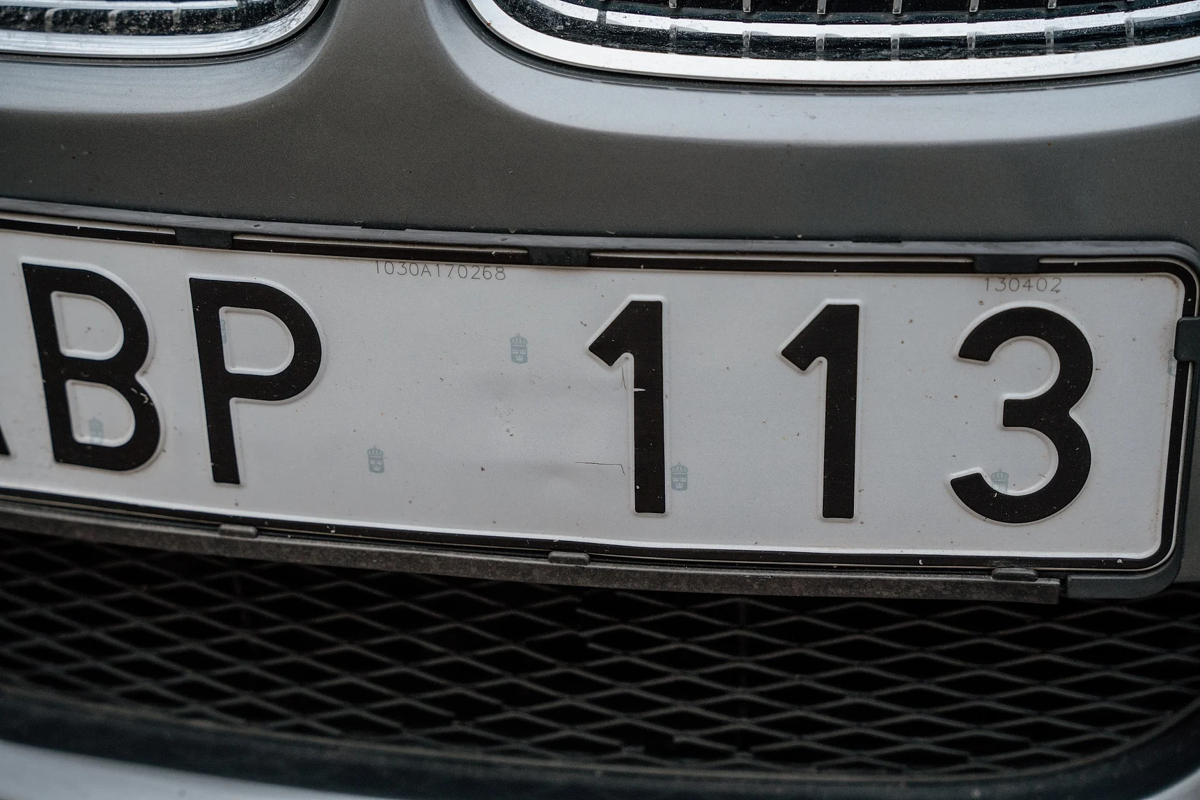 Exterior image of 2010 BMW 325i Sedan (14)