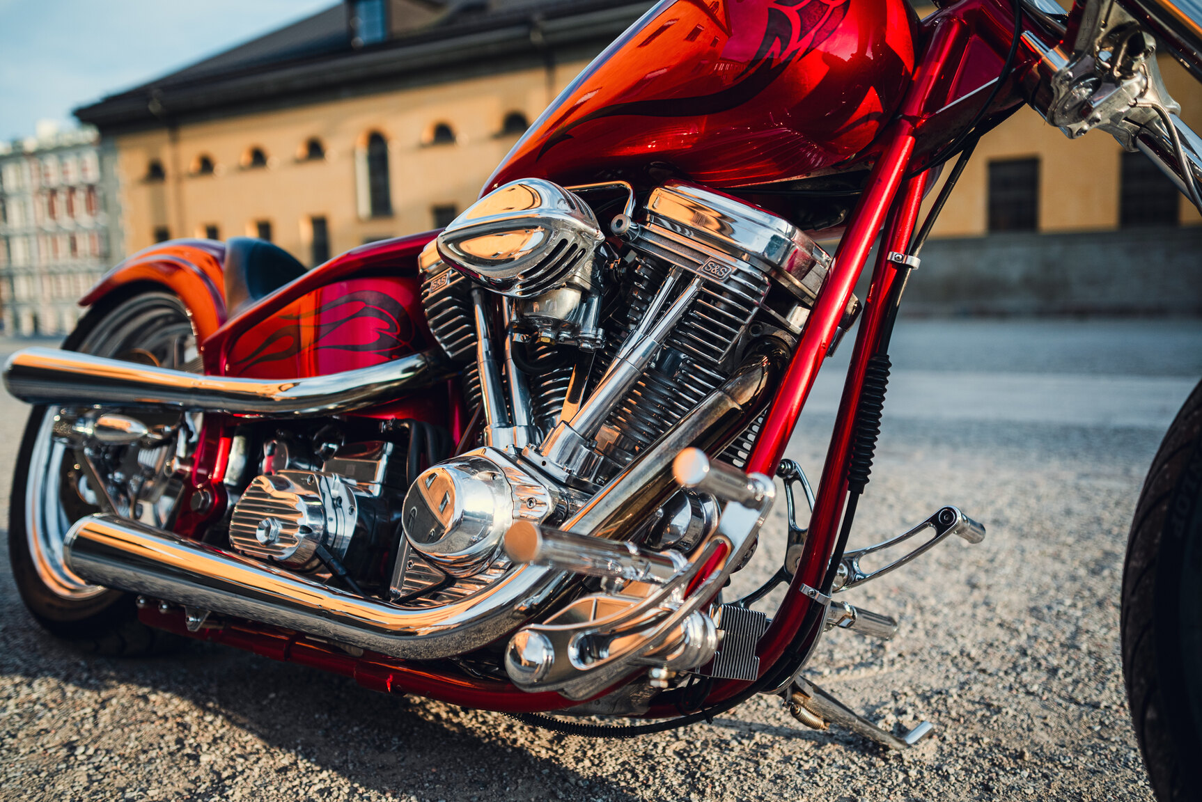 Exteriörbild på 2001 Unique Custom Cycles Red Inferno