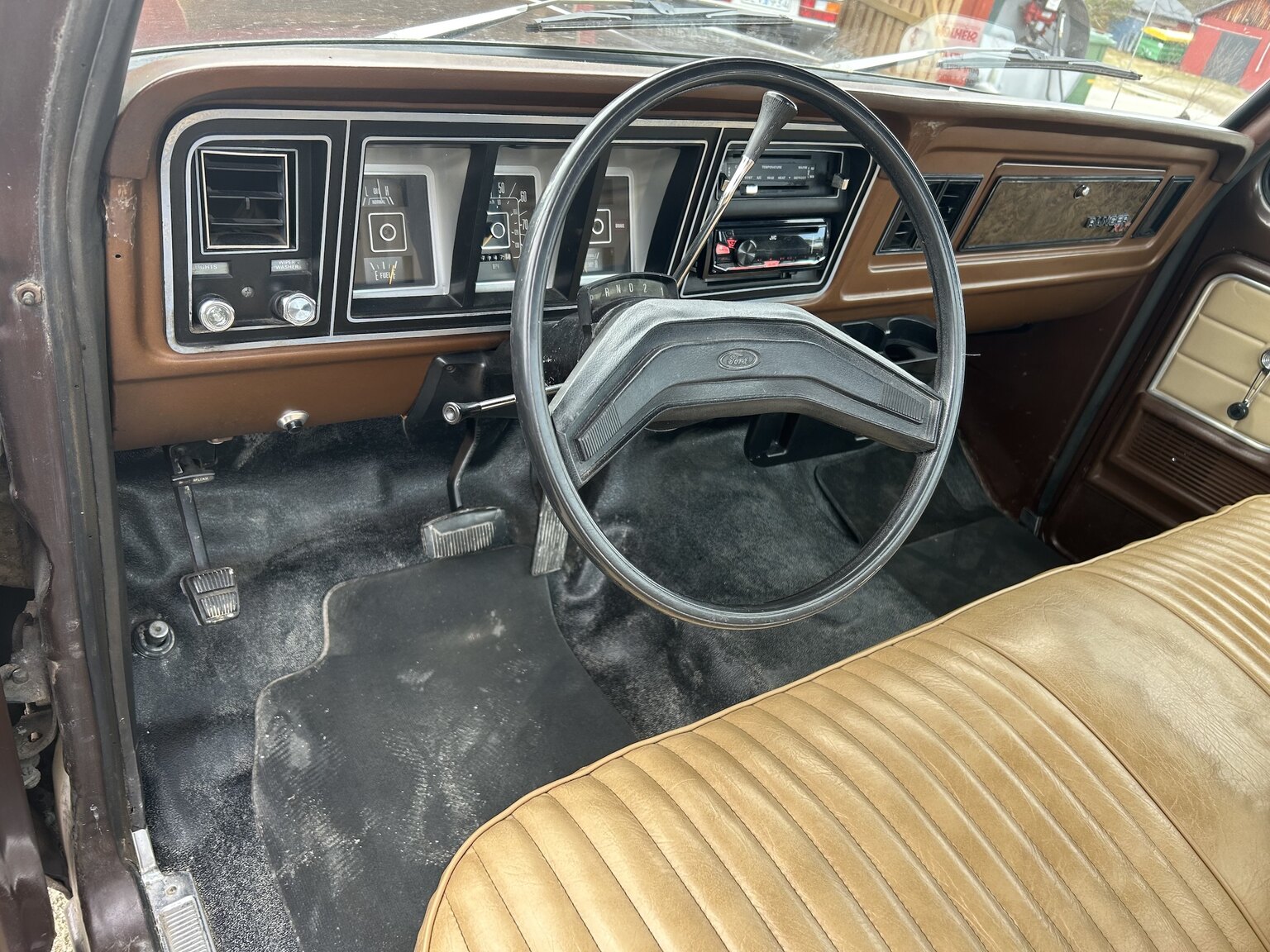 Interior image of 1978 Ford F100 (F150)