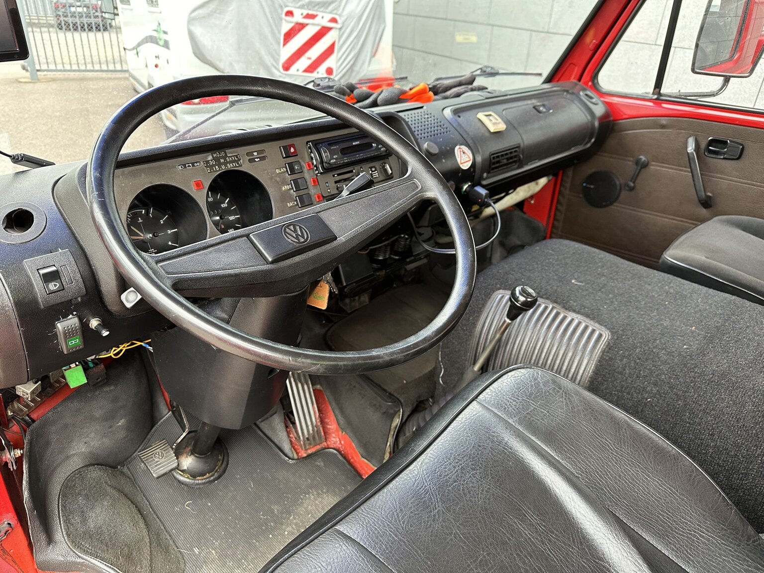 Innenraumfoto von 1983 Volkswagen LT46 bärgare (1)