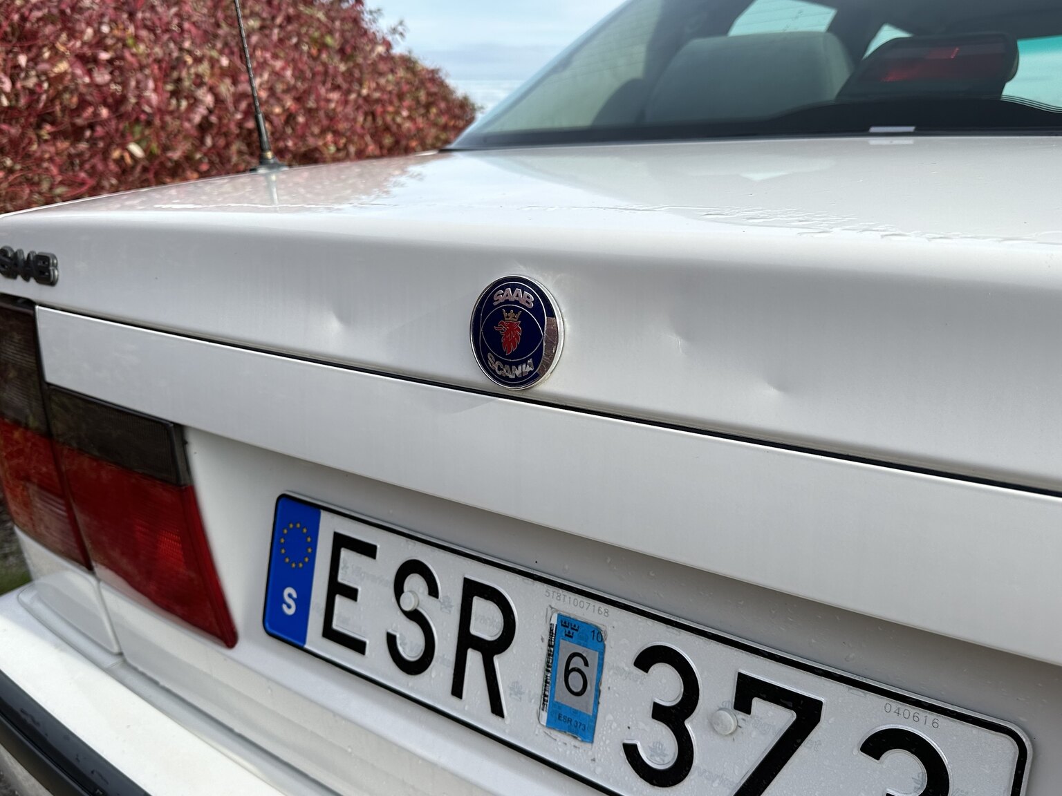 Exterior image of 1996 SAAB 9000