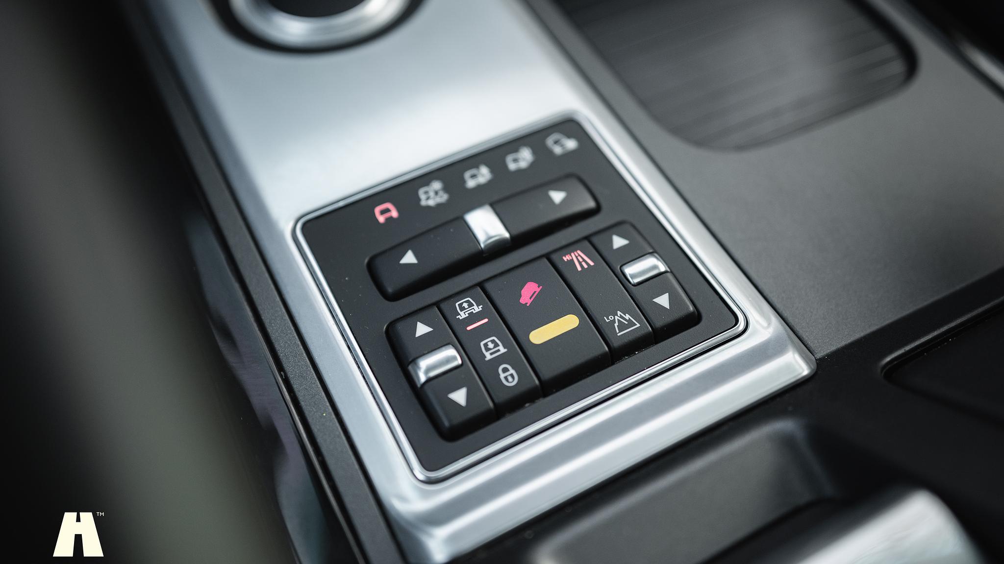 Interior image of 2012 Land Rover Range Rover Westminster TDV8 (L322)