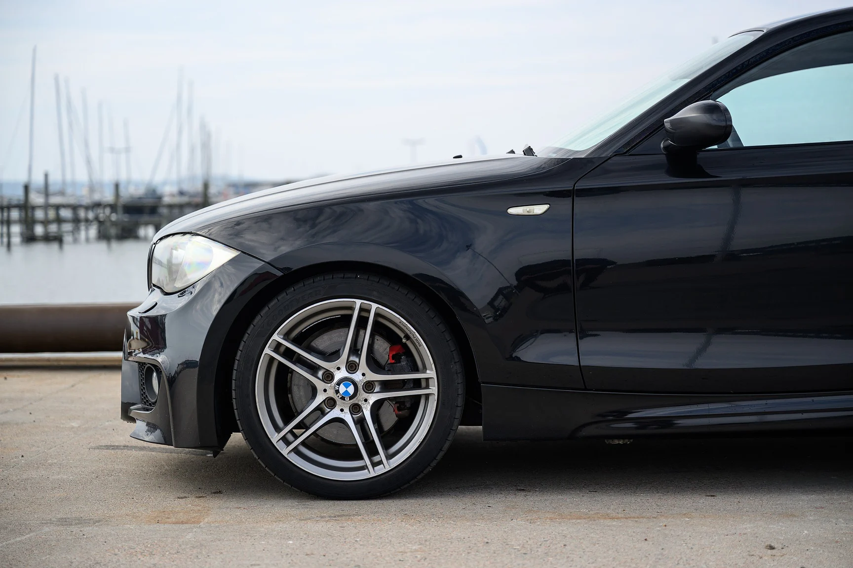Aussenfoto 2007 2007 BMW 130i M Sport (52)