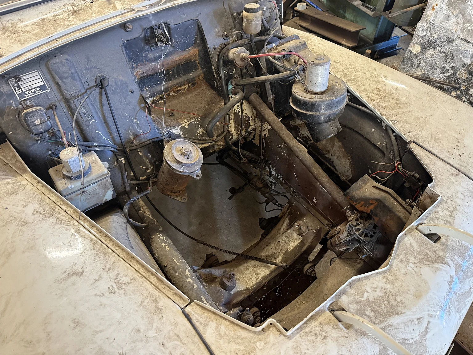 Image of 1965 Volvo PV 544F (1) mechanics