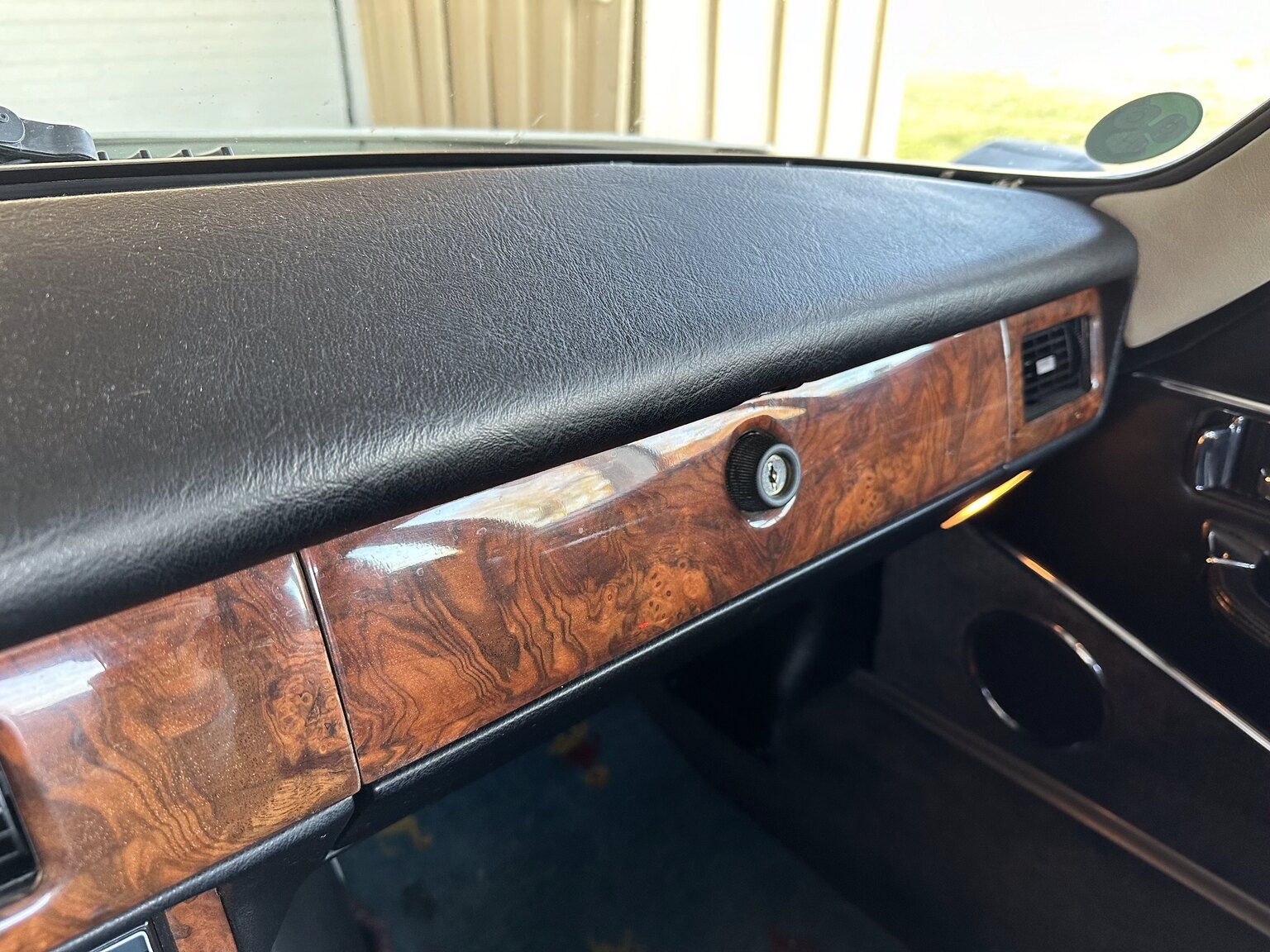 Interior image of 1985 Jaguar XJ-SC