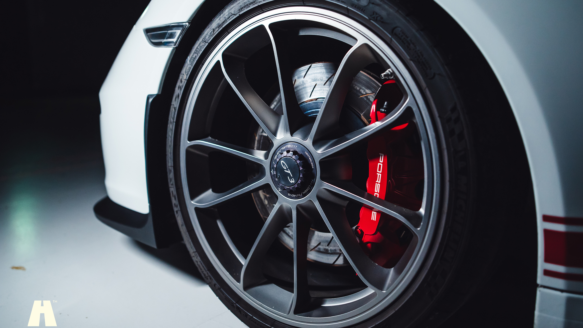 Exterior image of 2015 Porsche 991 GT3 2015