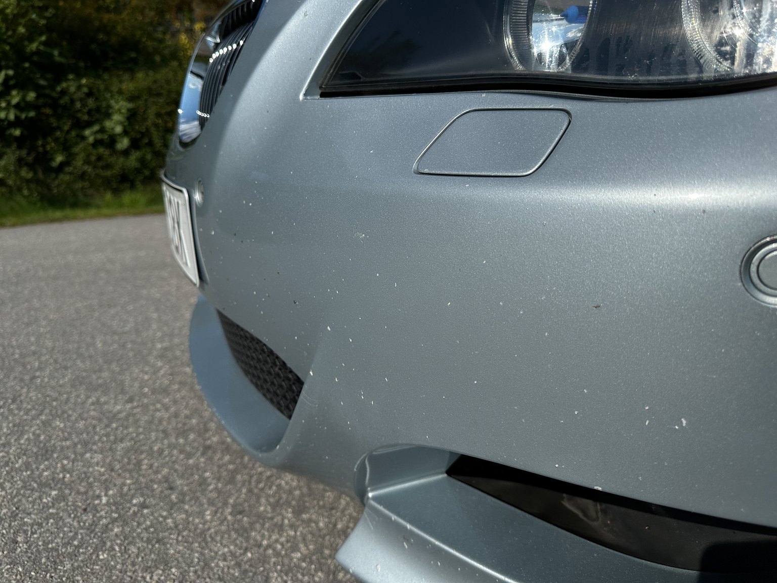 Exterior image of 2006 BMW E60 M5