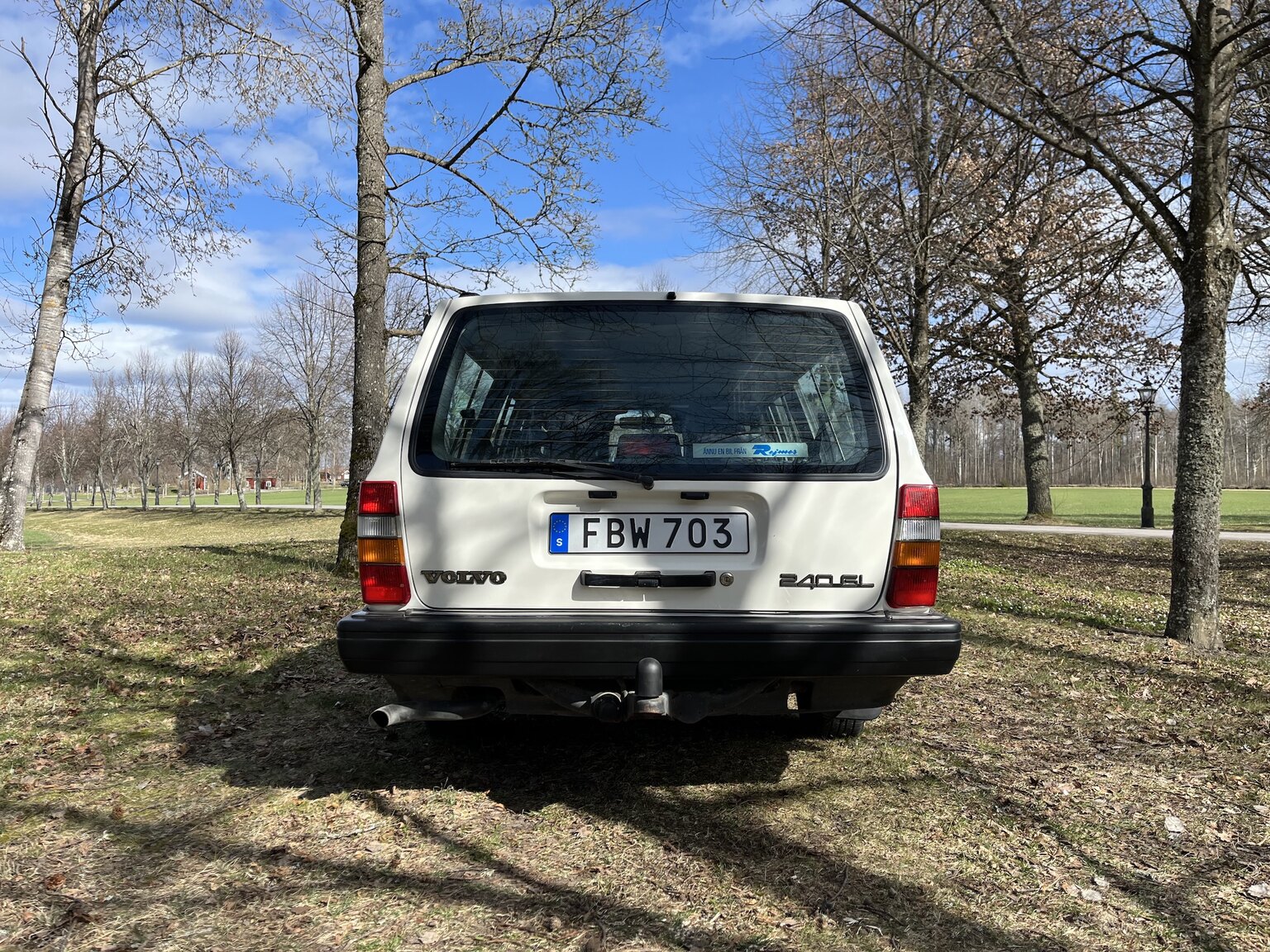 Exterior image of 1993 Volvo 245 GL