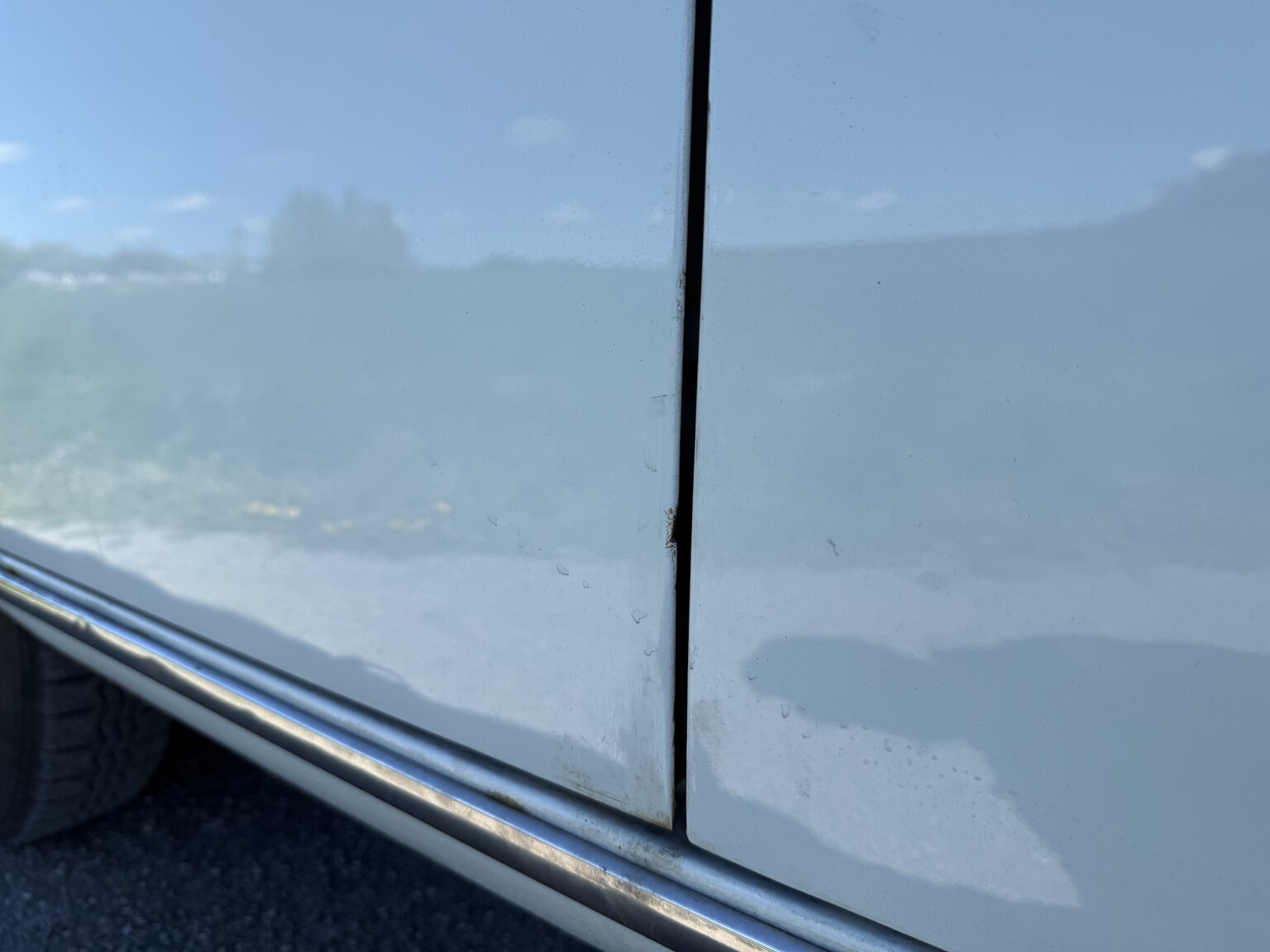 Exterior image of 1967 Mercedes-Benz 230 Safari