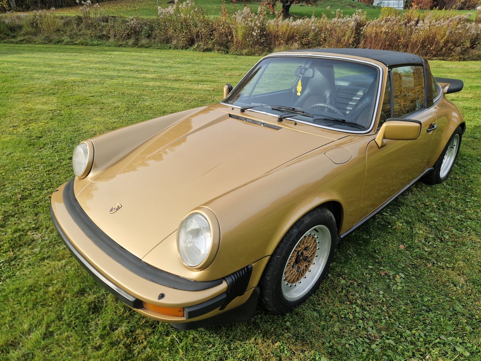 Exteriörbild på 1979 Porsche 911 SC Targa