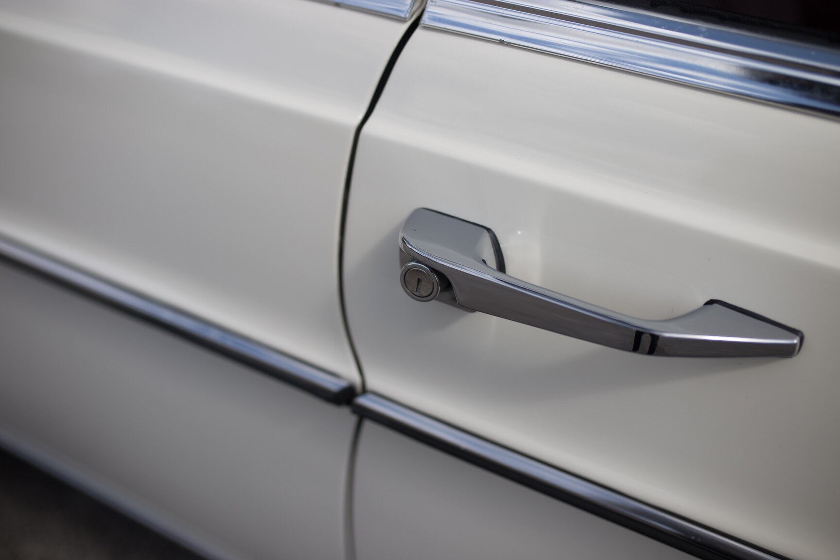 Exteriörbild på 1966  Mercedes-Benz 250 