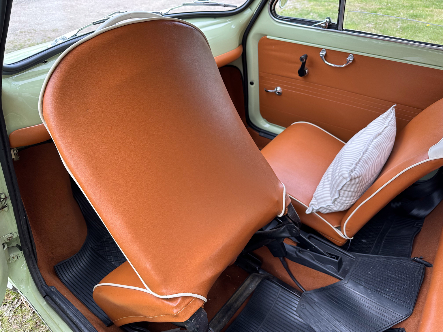 Innenraumfoto von 1970 Fiat 500 Lusso