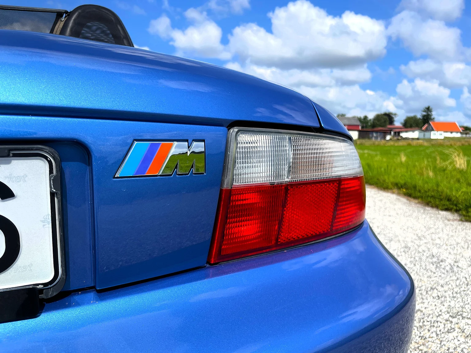 Exteriörbild på 1998 BMW Z3 M Roadster (9)