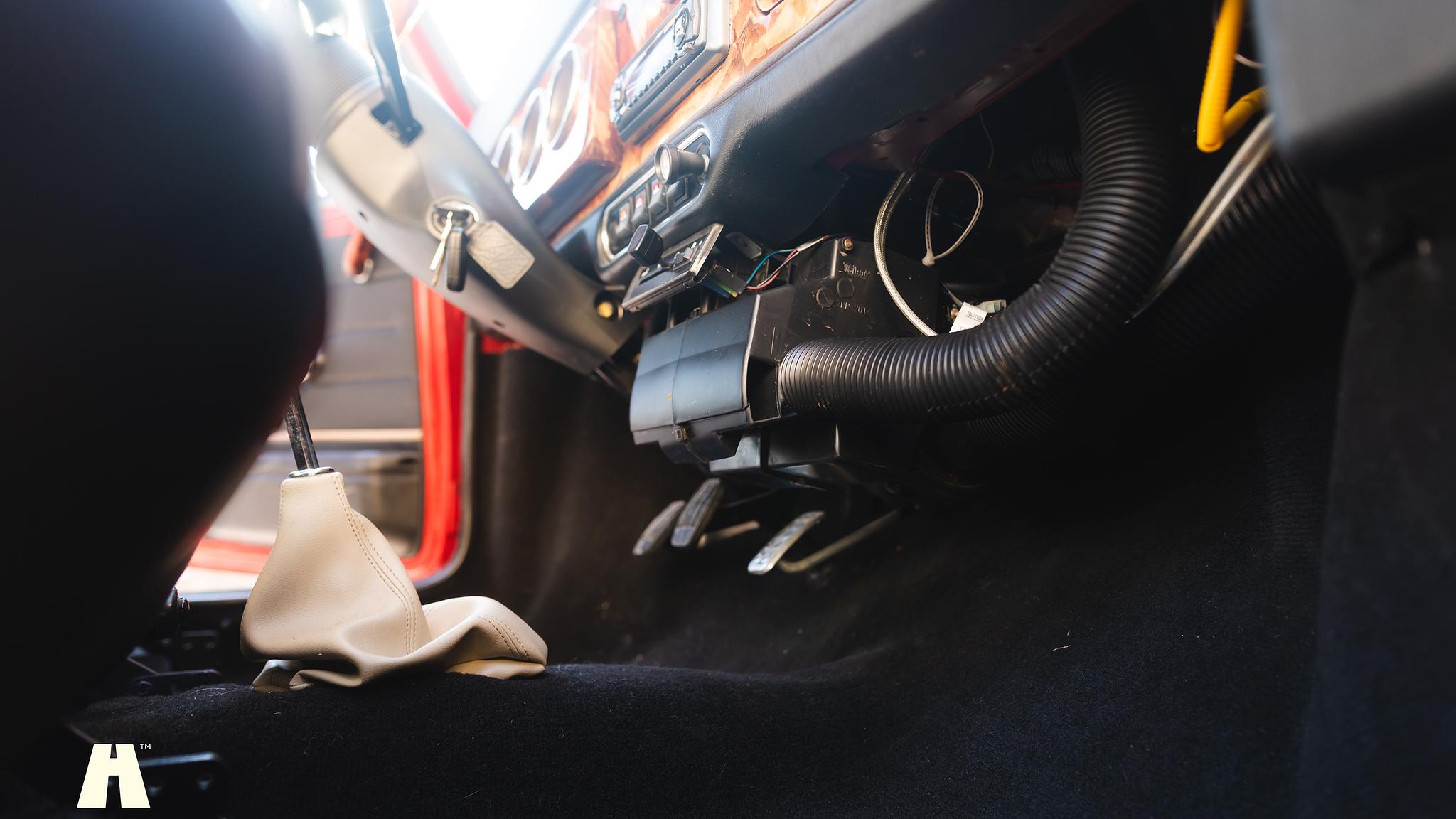 Interior image of 1998 Mini Cooper