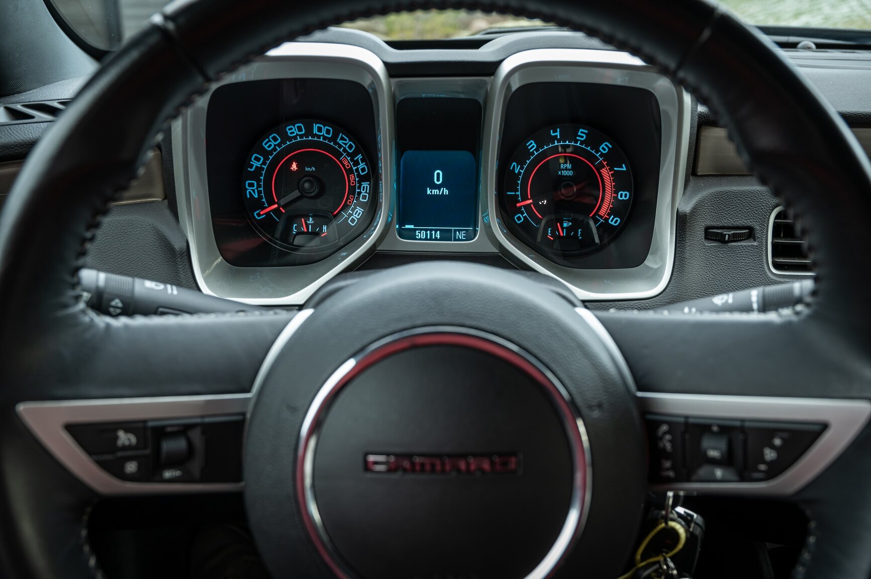 Interior image of 2010 Chevrolet Camaro SS (28)