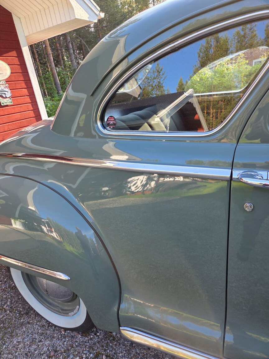 Exterior image of 1948 Chrysler Windsor Club Coupé