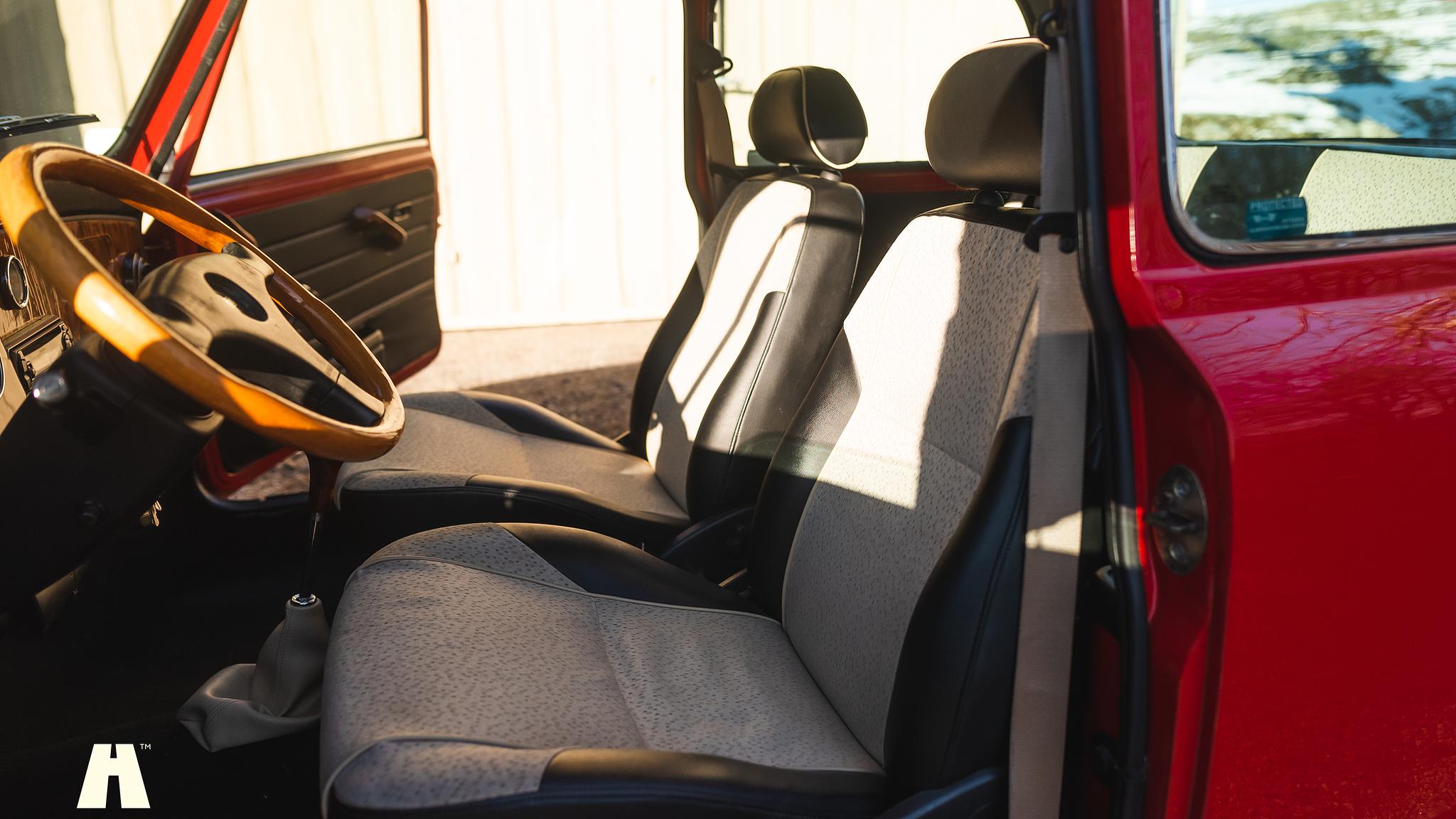 Innenraumfoto von 1998 Mini Cooper