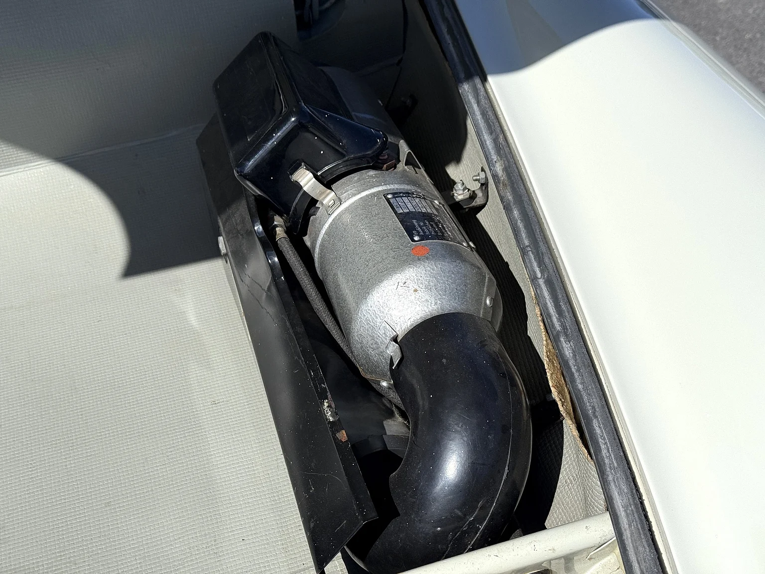 Image of 1965 Volkswagen 1500 Limousine 311 Notchback mechanics (26)