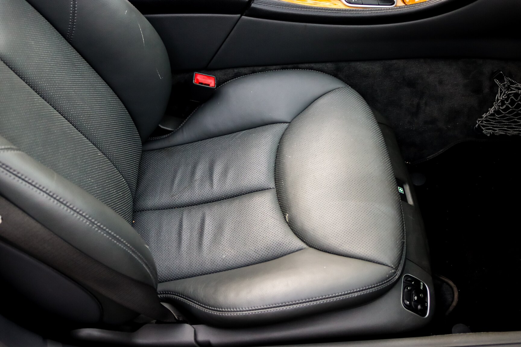Interiörbild 2006 Mercedes-Benz SL 500
