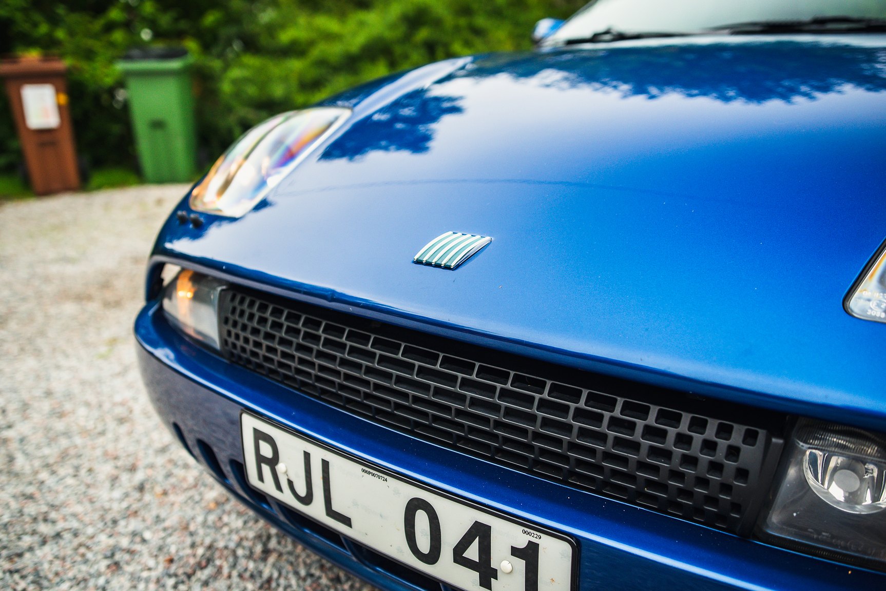 Exterior image of 2000 Fiat Coupé 2.0 Turbo Manuell
