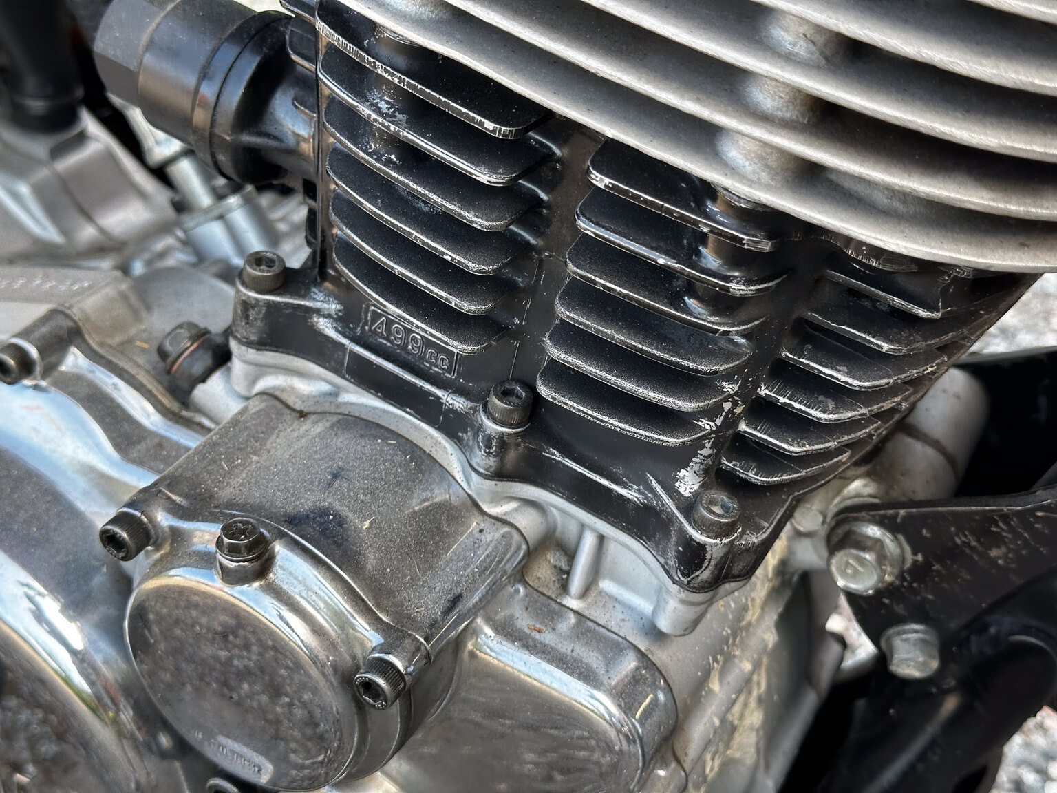 Image of 1979 Yamaha SR500 mechanics