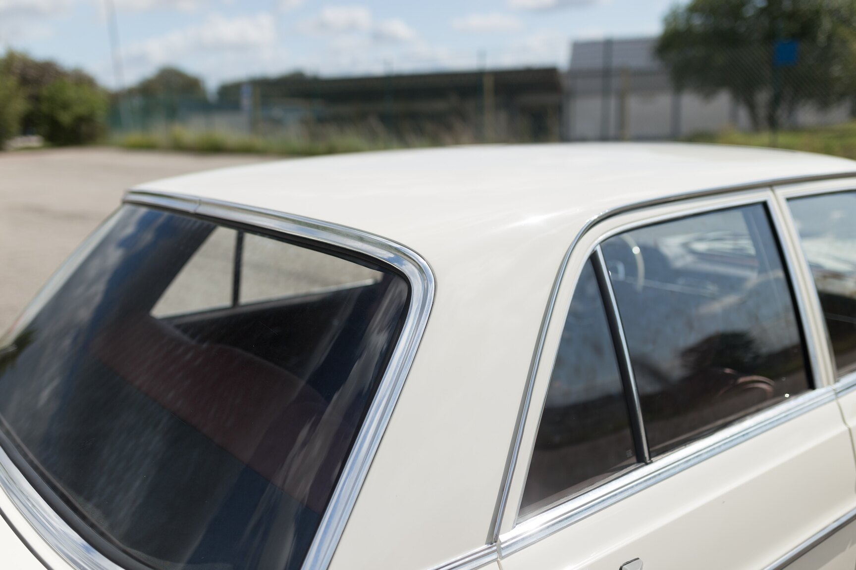 Aussenfoto 1966  Mercedes-Benz 250 