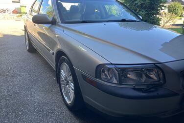 Exteriörbild på 1999 Volvo S80