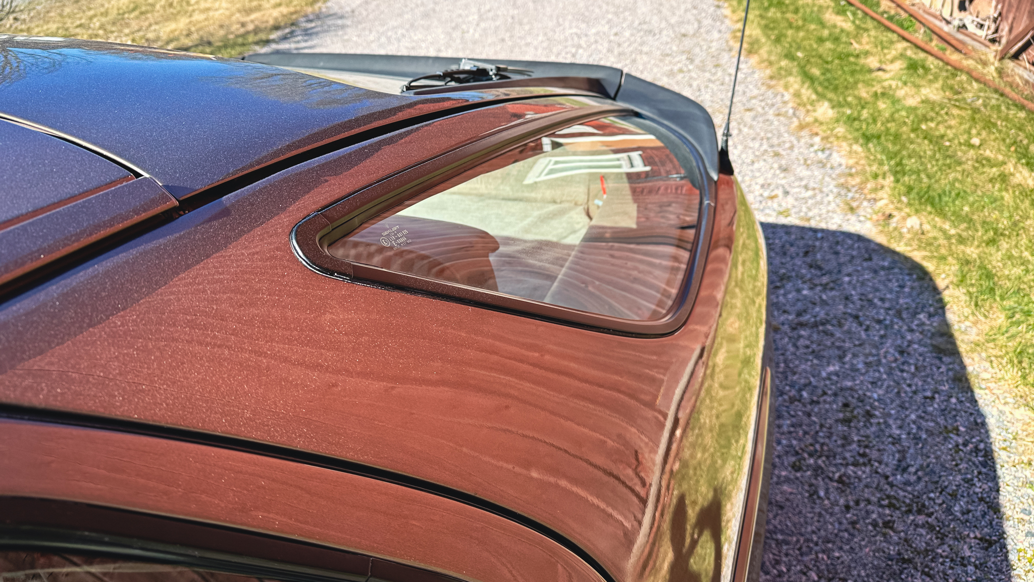 Exteriörbild på 1983 Porsche 928 S (37)