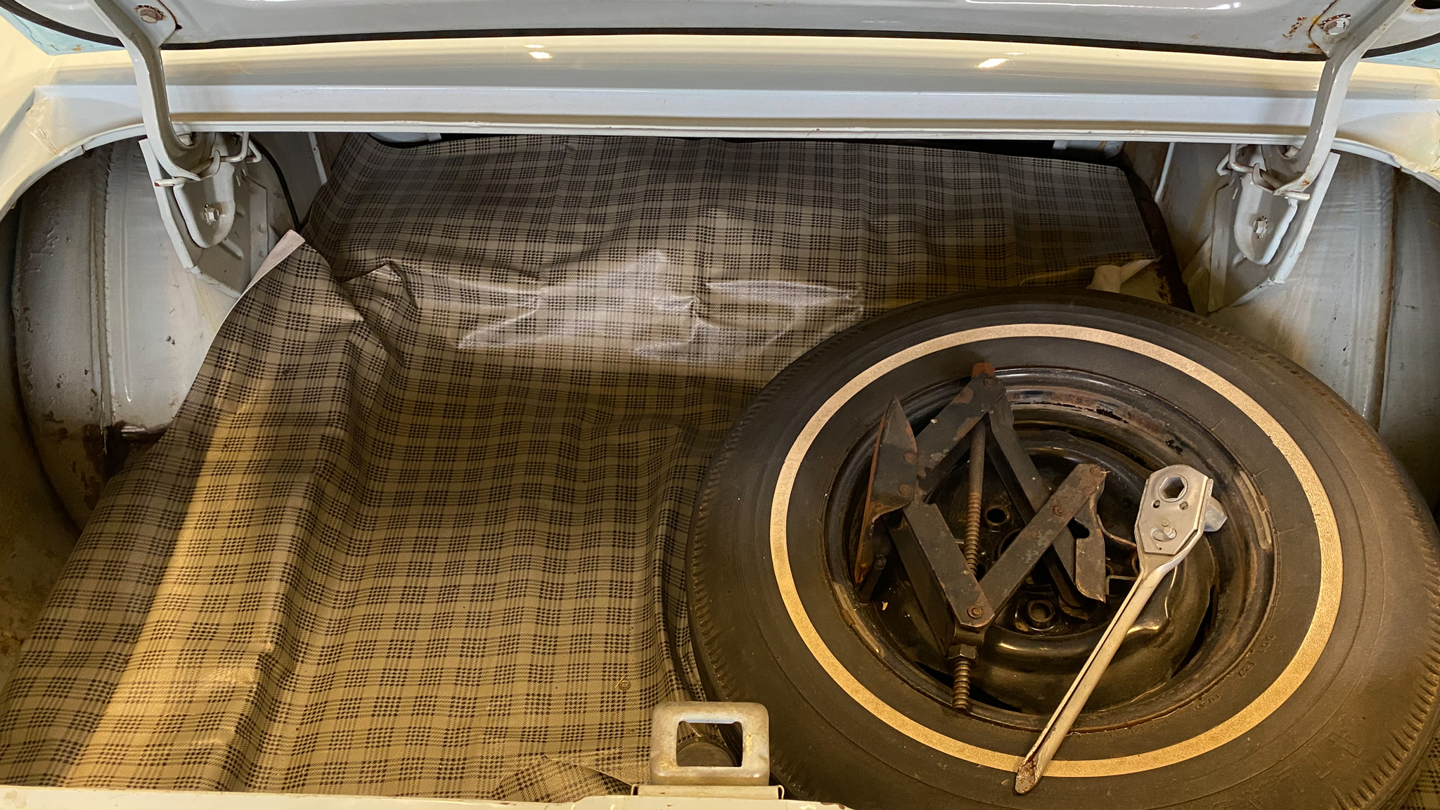 Innenraumfoto von 1966 Ford Mustang 289 Hardtop (37)