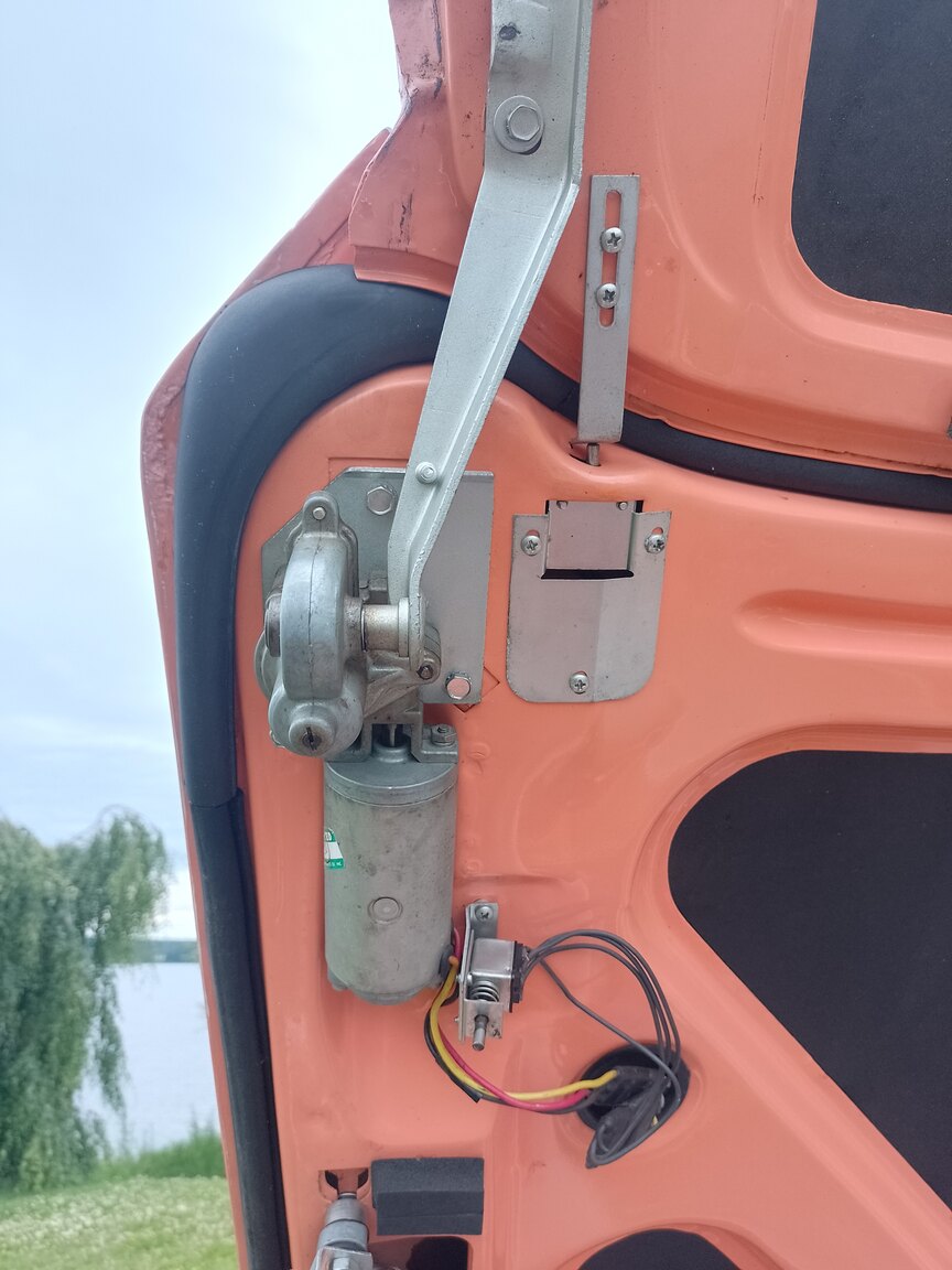 Interiörbild 1957 Ford Fairlane 500 Skyliner Retract