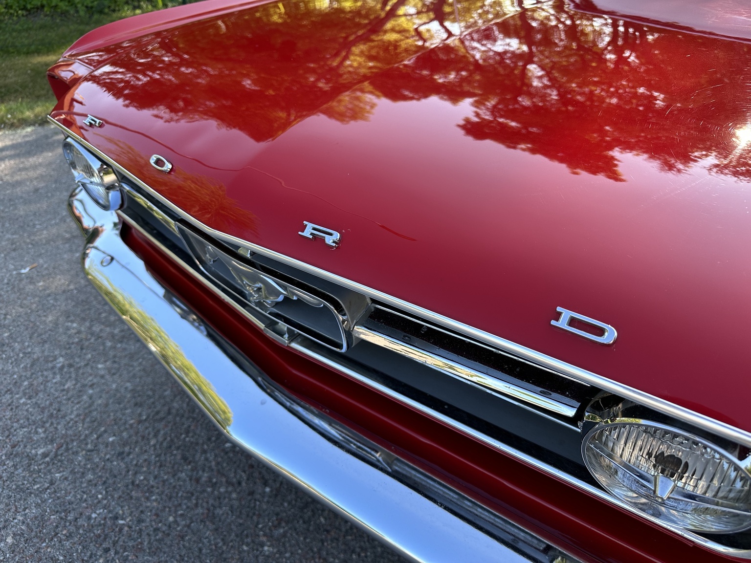 Exterior image of 1965 Ford Mustang 289 Fastback