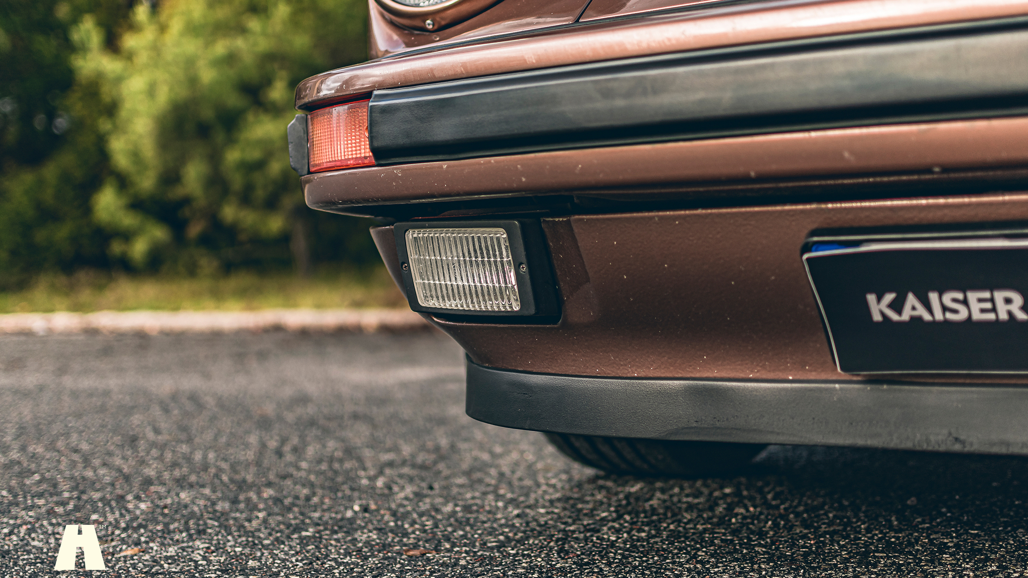 Exteriörbild på 1989 Porsche 911 Carrera 3.2 Targa (24)