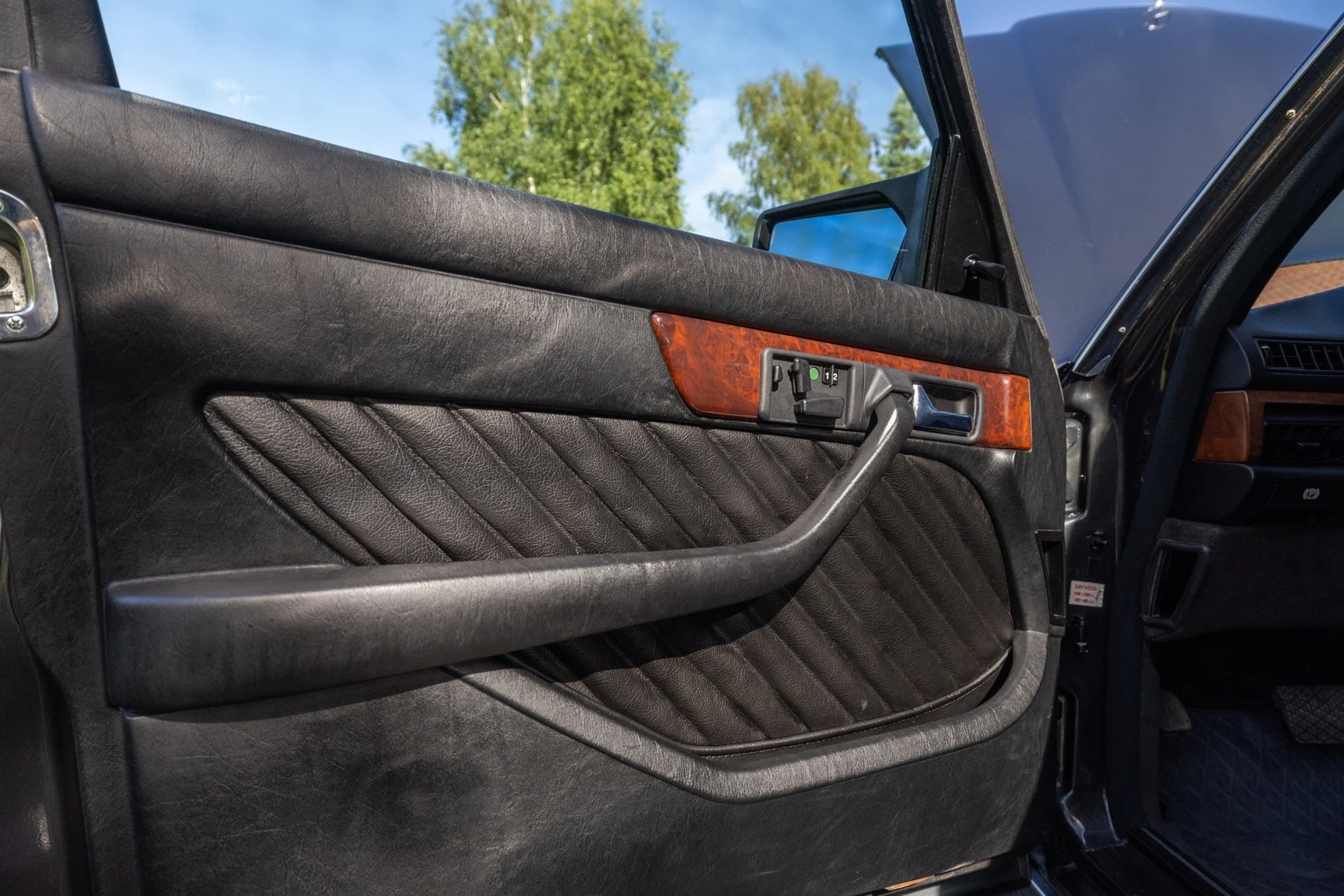 Interiörbild 1989 Mercedes-Benz 560 SEL (40)