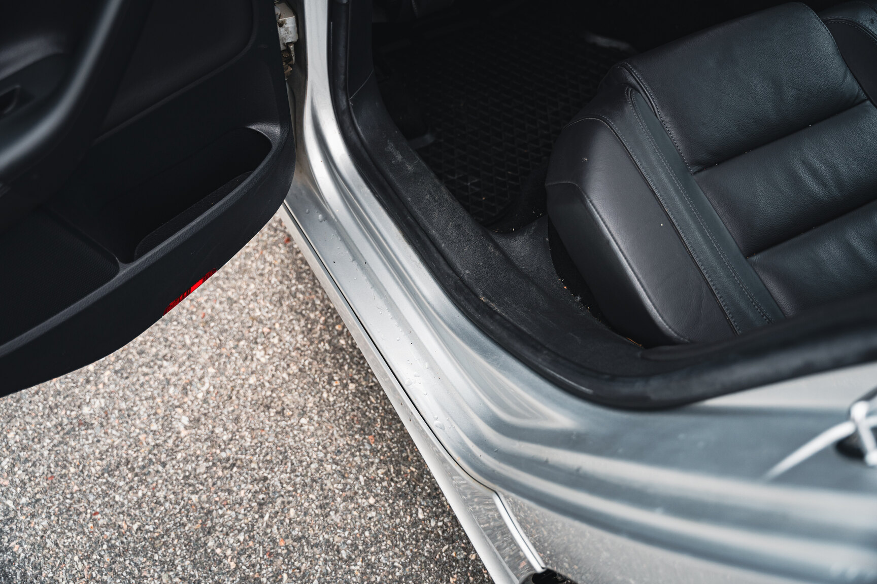 Innenraumfoto von 2007 Volkswagen Golf R32 (68)