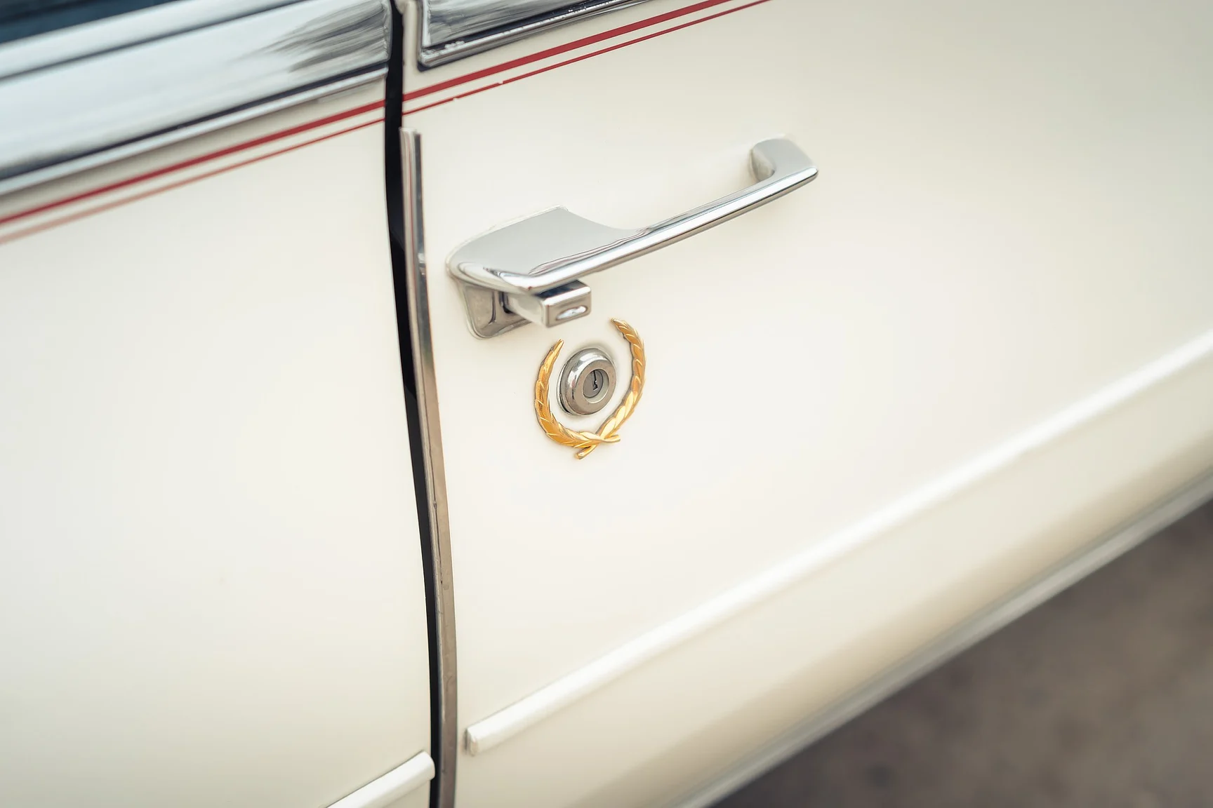 Aussenfoto 1984 Cadillac Eldorado Biarritz Convertible (67)