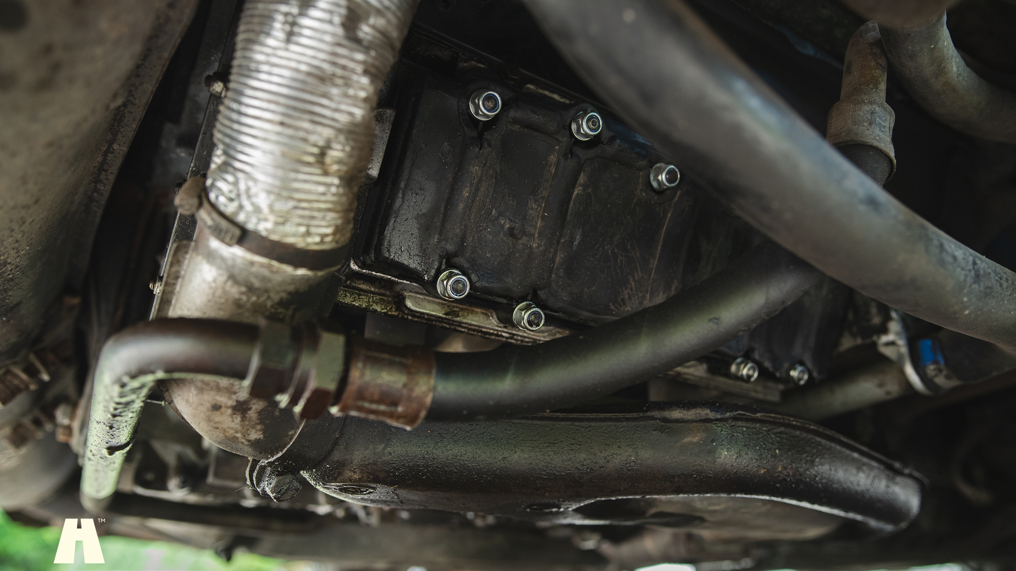 Image of 1976 Porsche 911 Targa mechanics