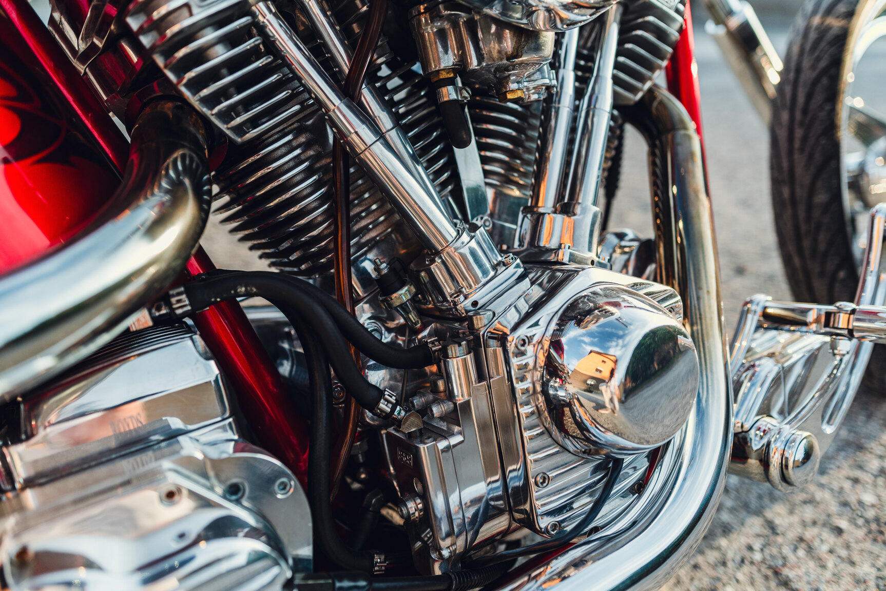 Image of 2001 Unique Custom Cycles Red Inferno mechanics