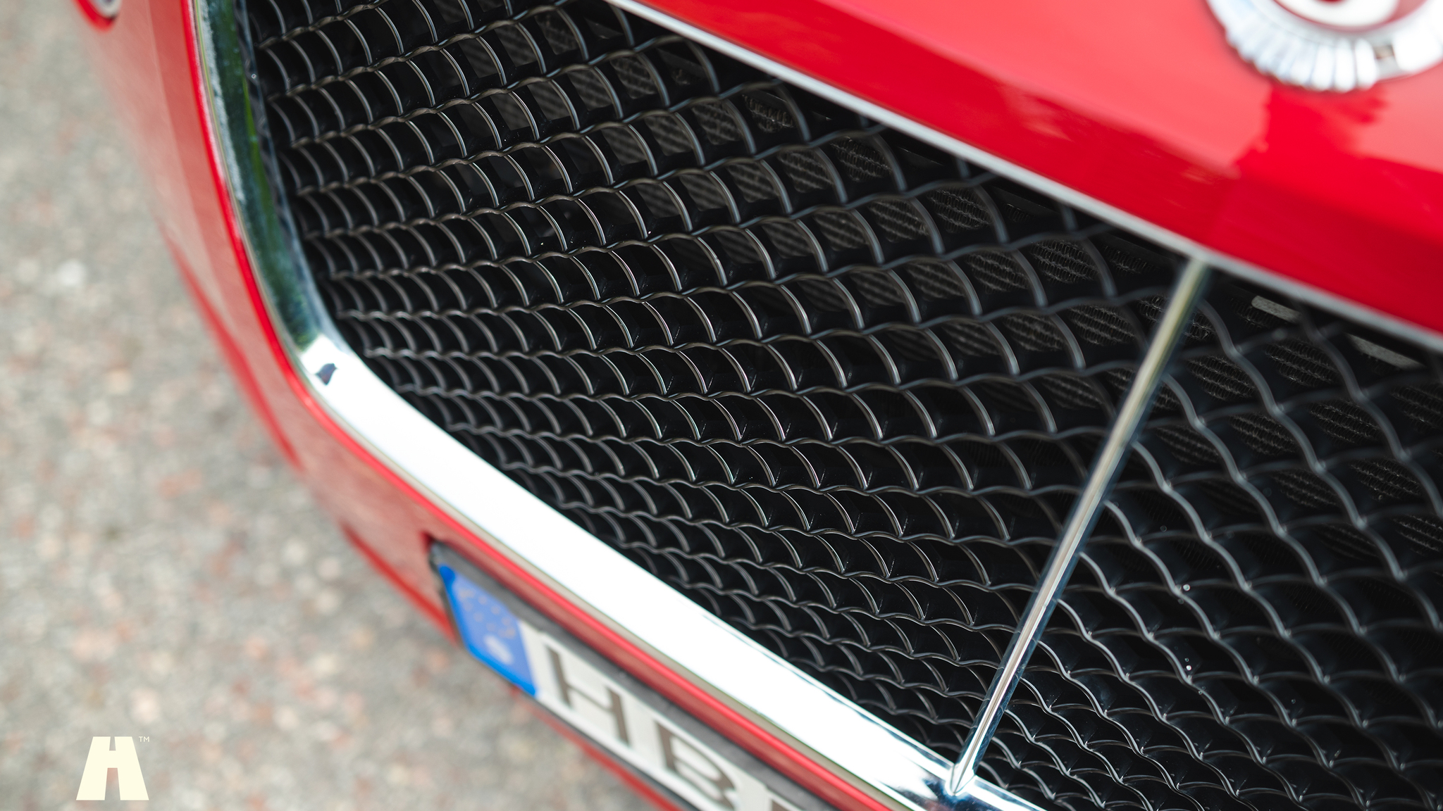 Exterior image of 2013 Bentley Continental GT V8 (49)