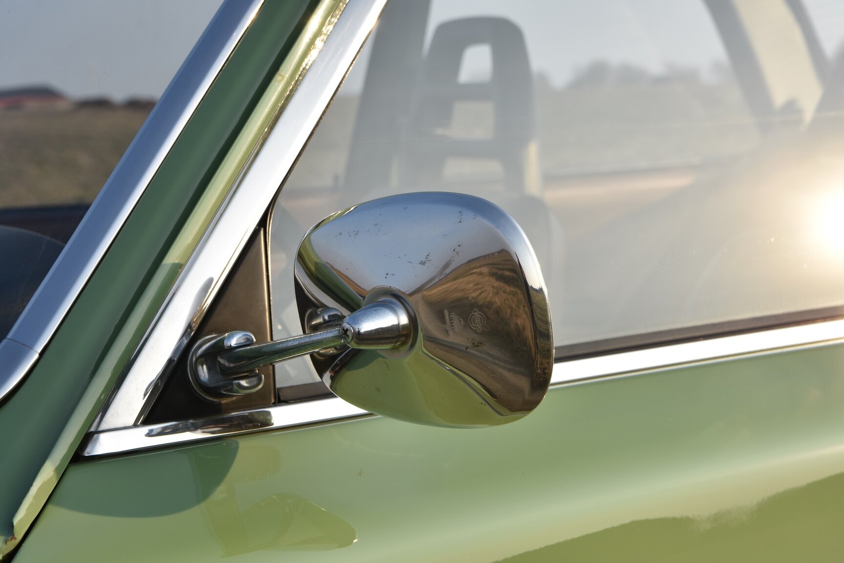 Exteriörbild på 1975 Volvo 242