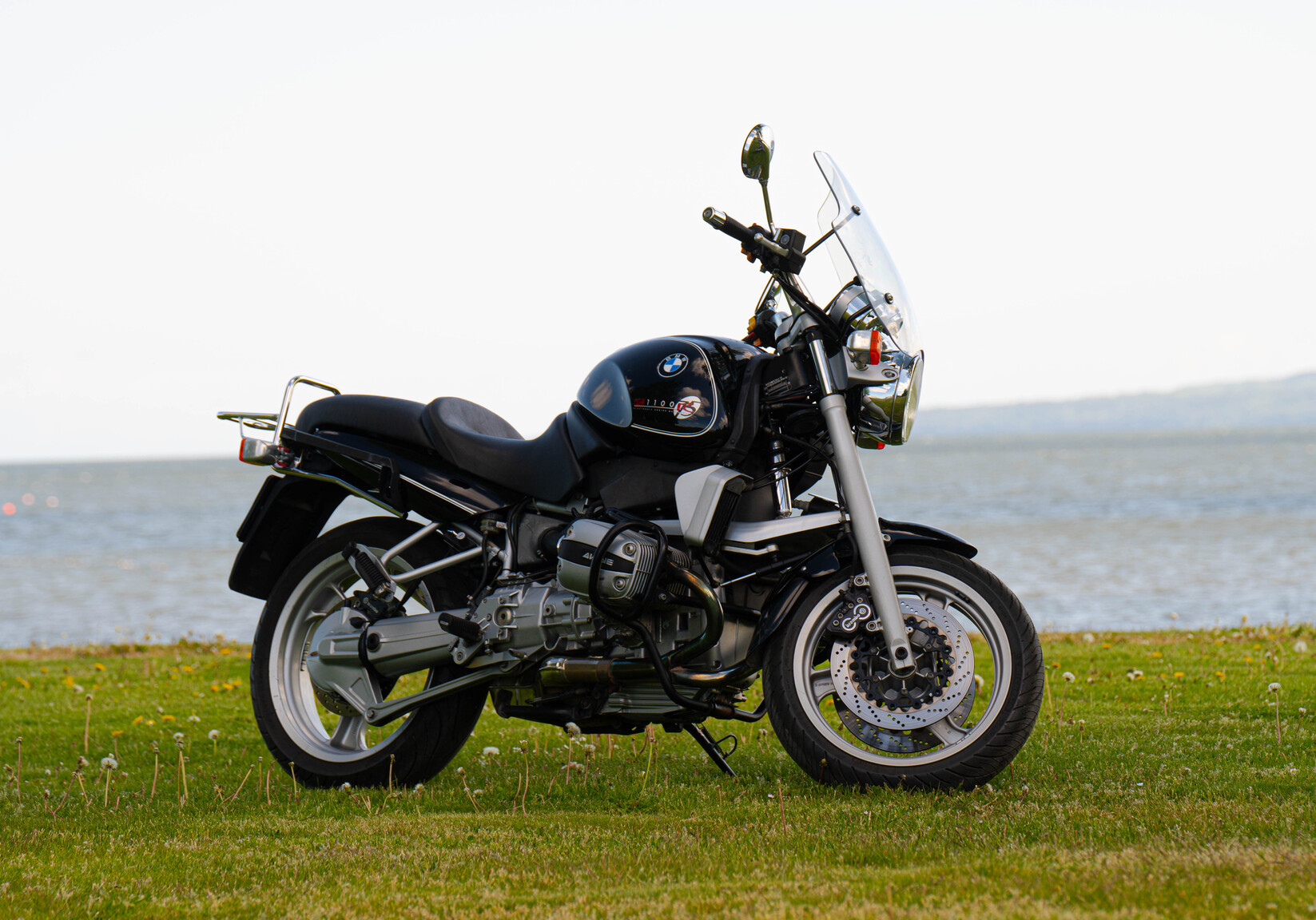 Aussenfoto 1998 BMW R1100R (2)