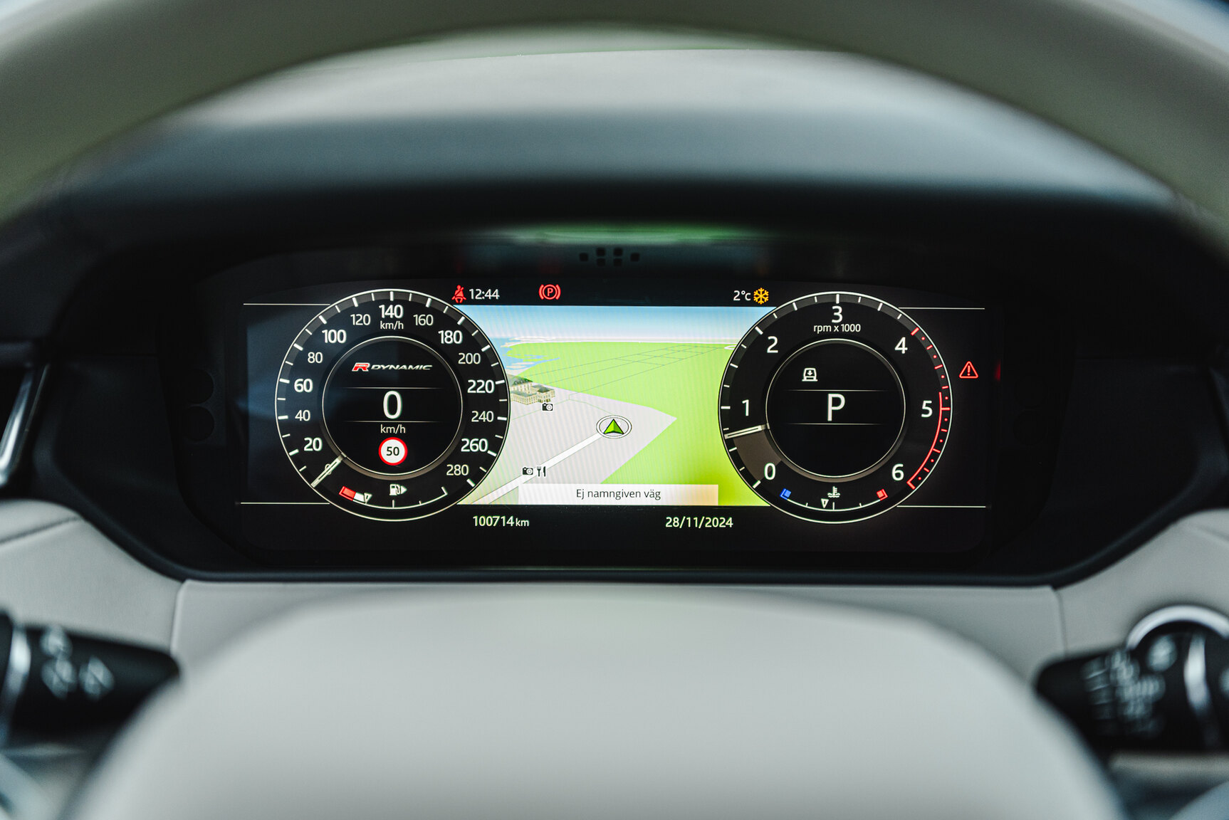 Interior image of 2018 Range Rover Velar D300 AWD HSE