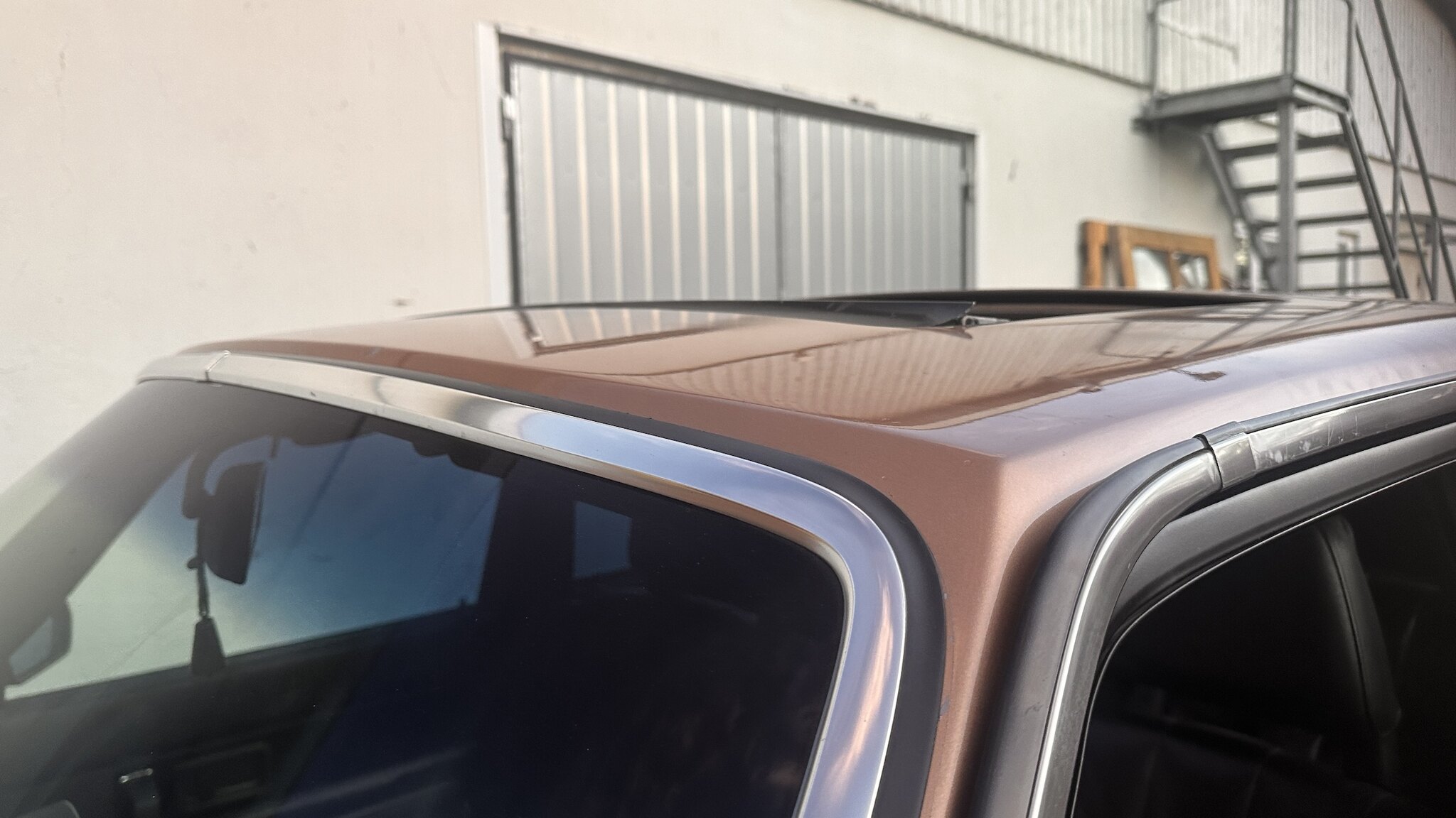 Exteriörbild på 1981 Volvo 244 GLE D6