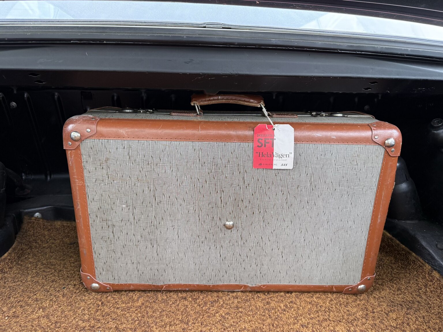 Interiörbild 1963 Mercedes-Benz 220 SE