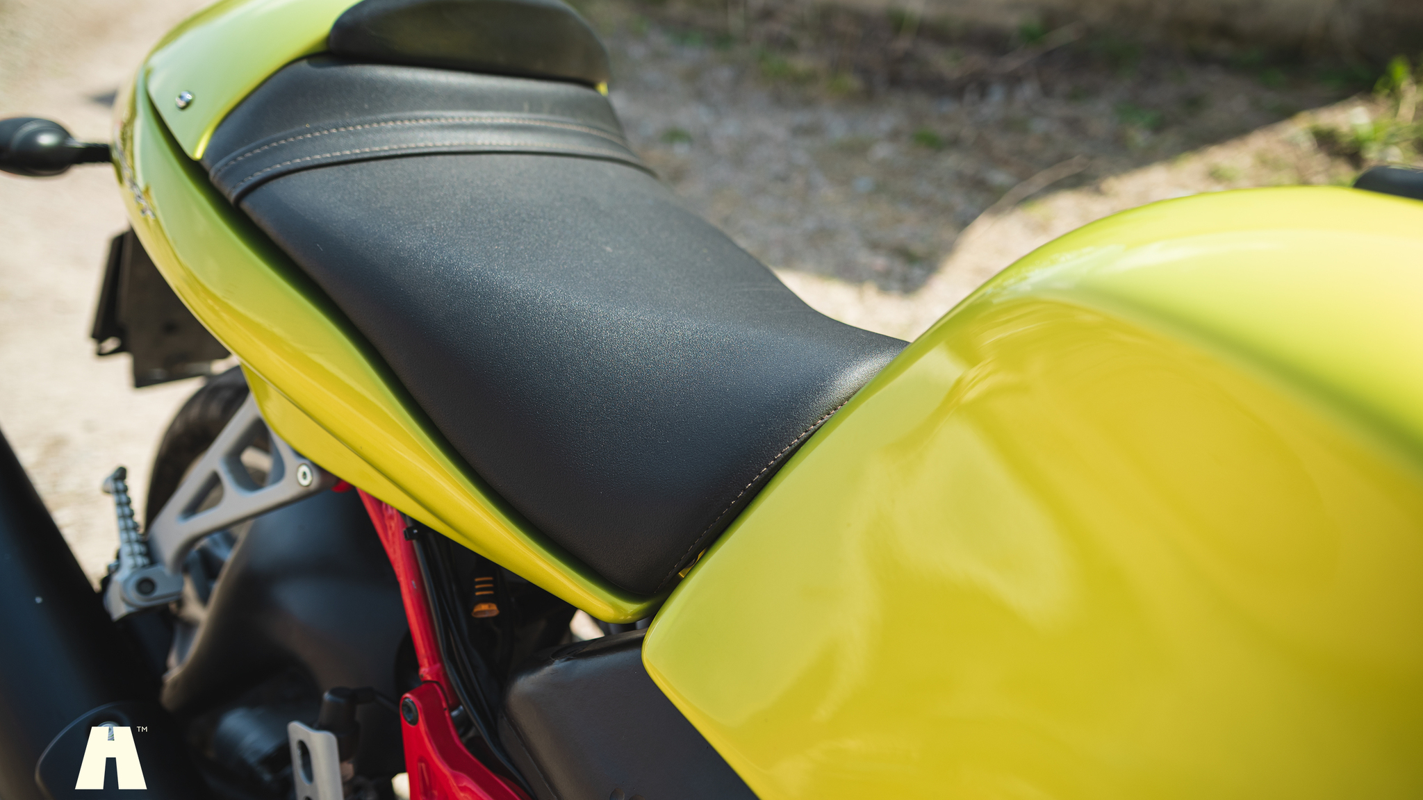 Exteriörbild på 2002 Moto Guzzi V11 Sport (76)