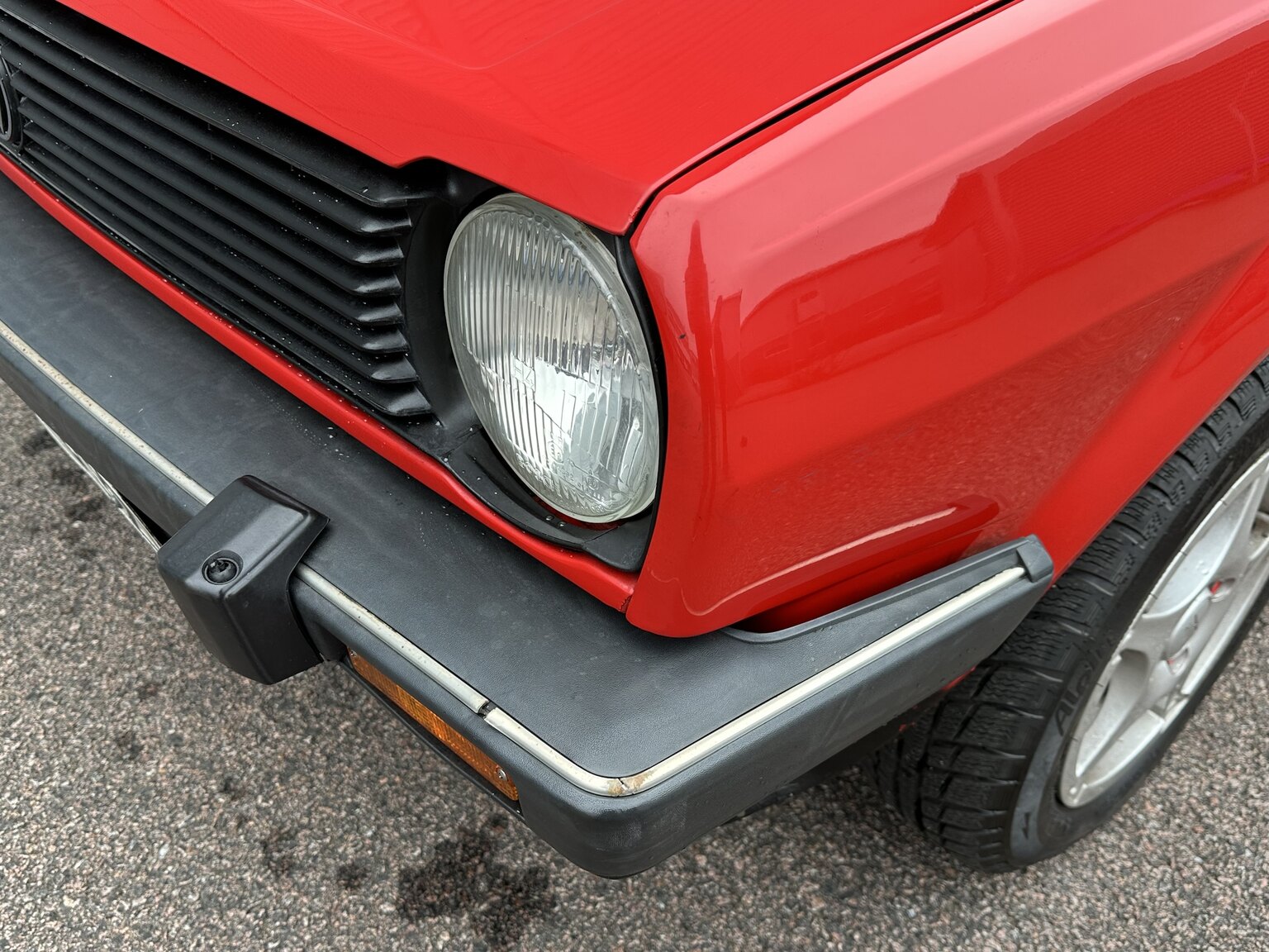 Exteriörbild på 1983 Volkswagen Polo CL (17)