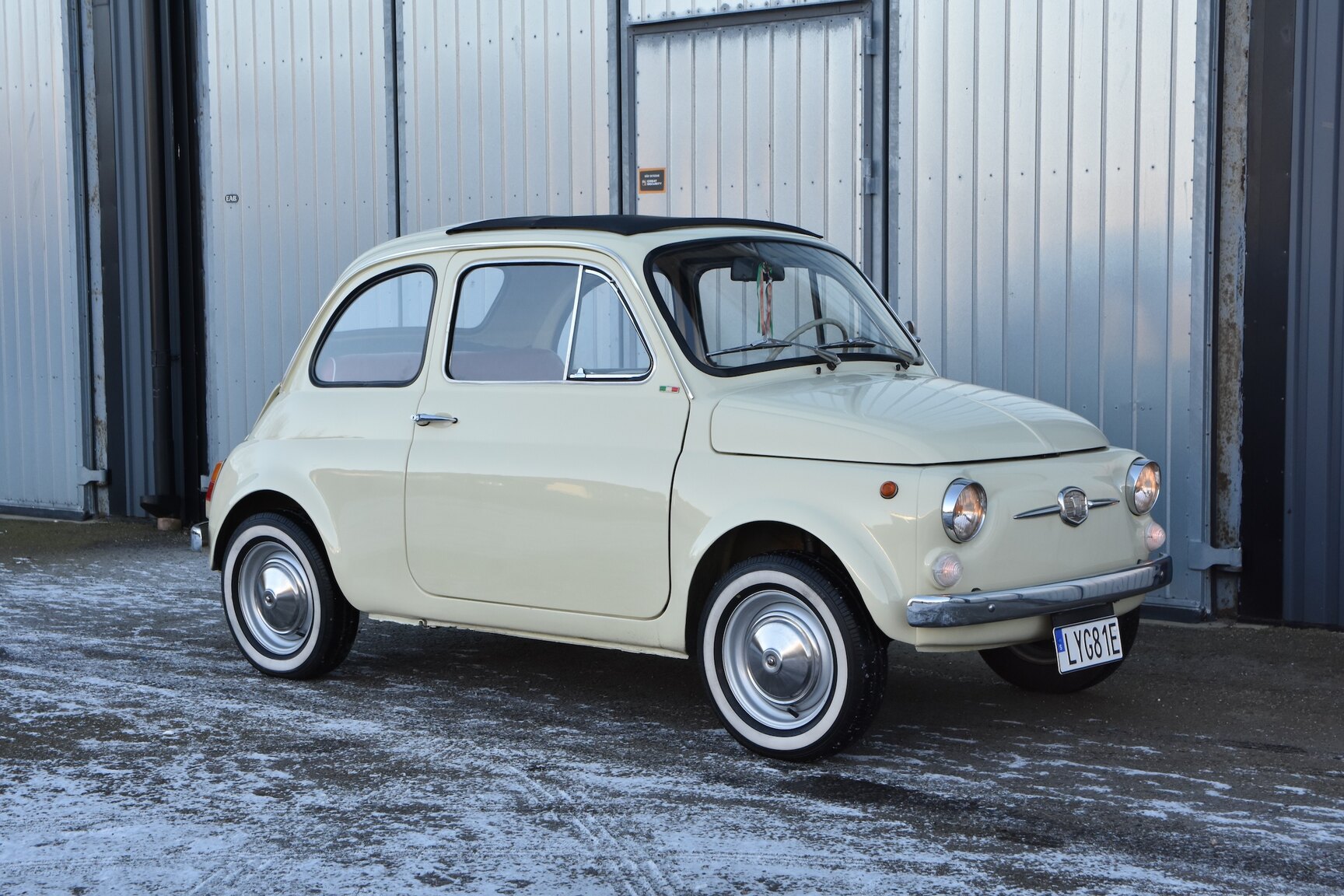 Exteriörbild på 1968 Fiat 500