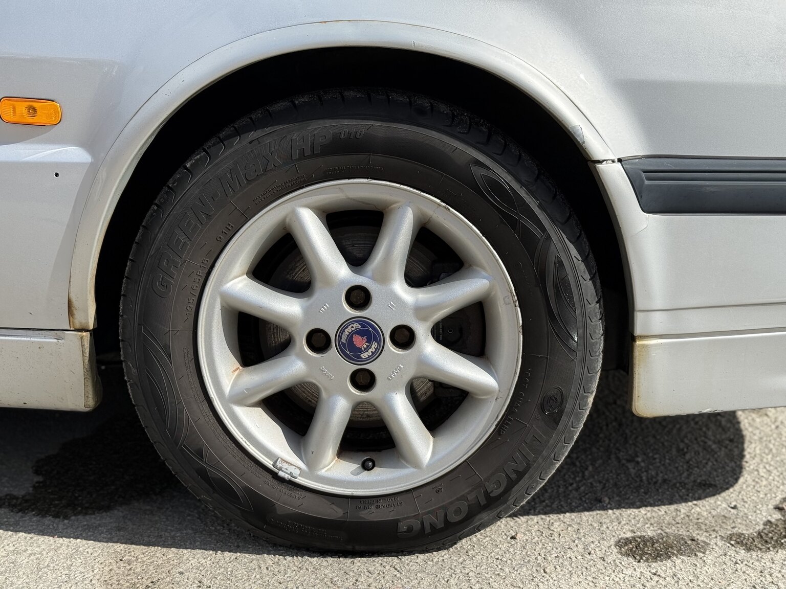 Exterior image of 1997 Saab 9000 2.3 CS Turbo A50