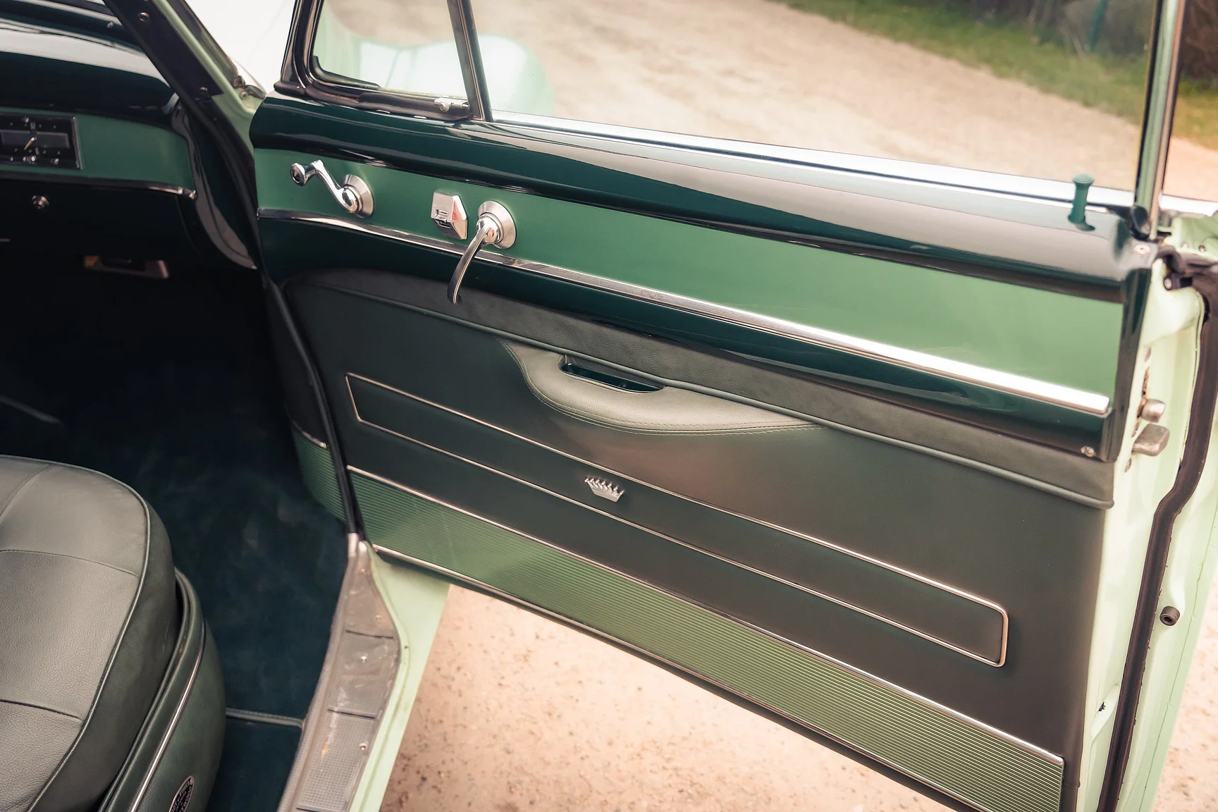 Innenraumfoto von 1953 Cadillac Series 62 (32)